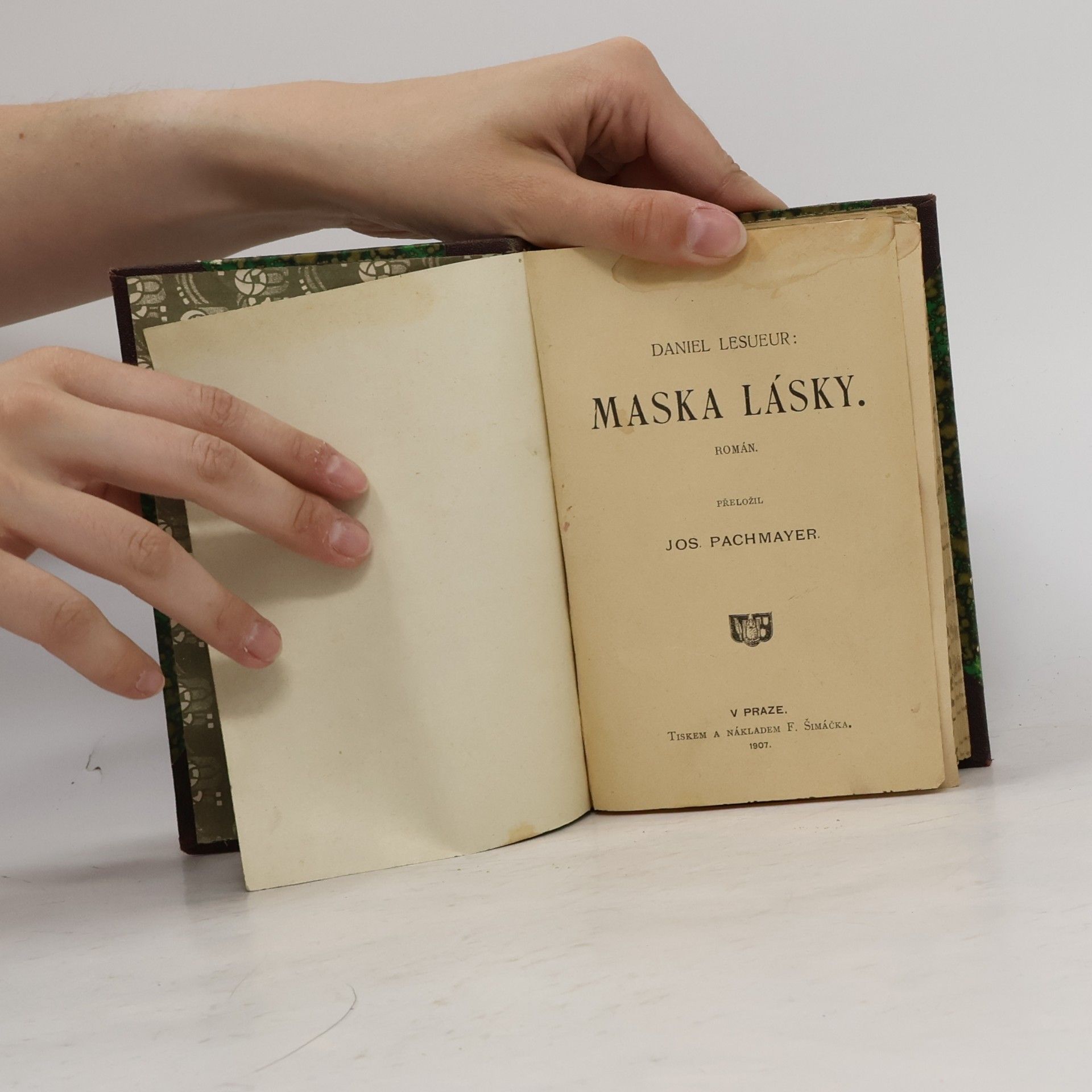 Daniel Lesueur Maska Lásky