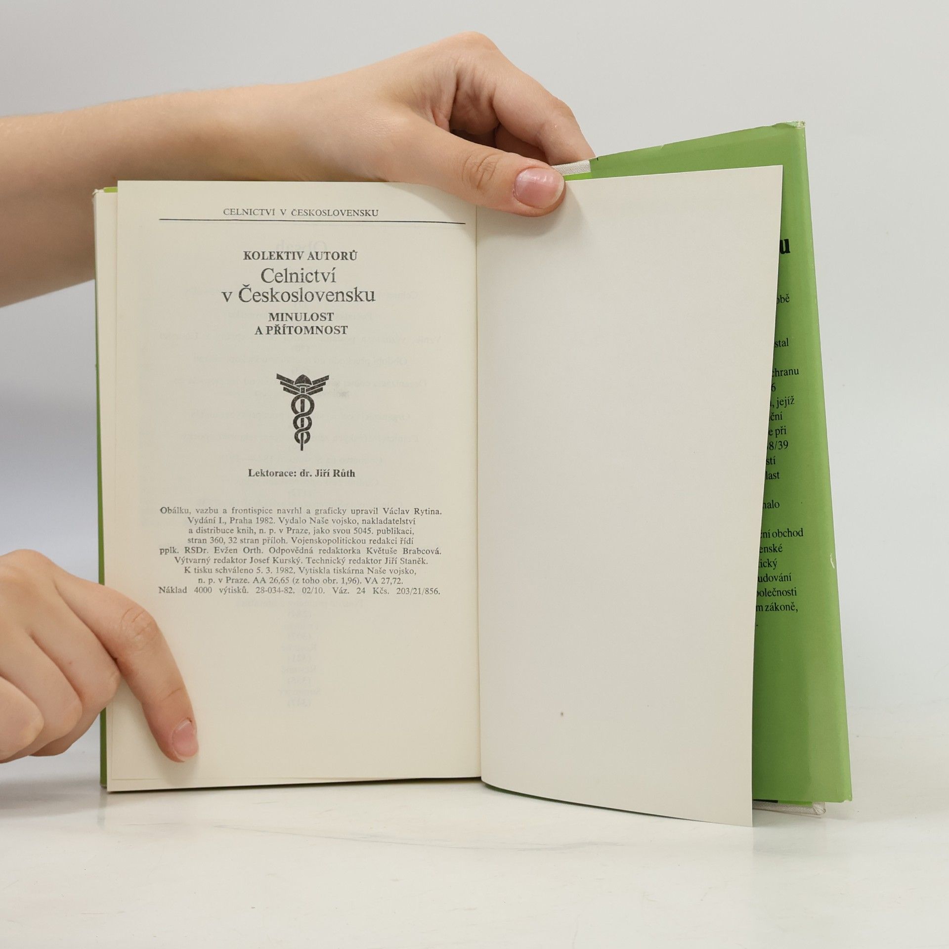 Autorenkollektiv Celnictví v Československu: Minulost a přítomnost
