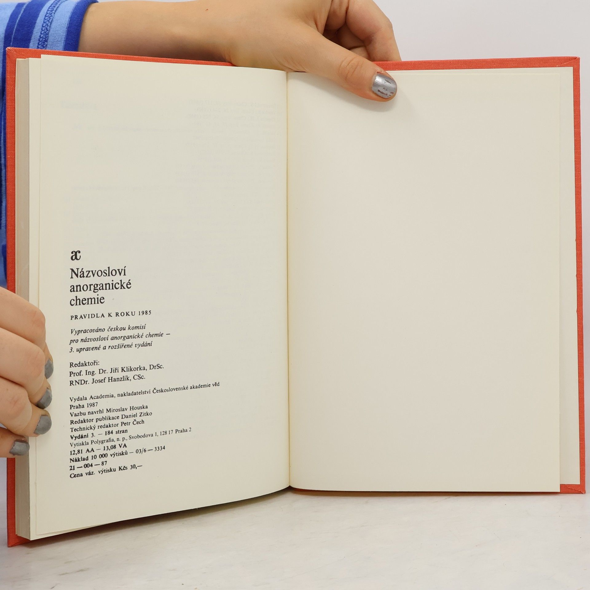 Jiří Klikorka Názvosloví anorganické chemie. Pravidla k roku 1985