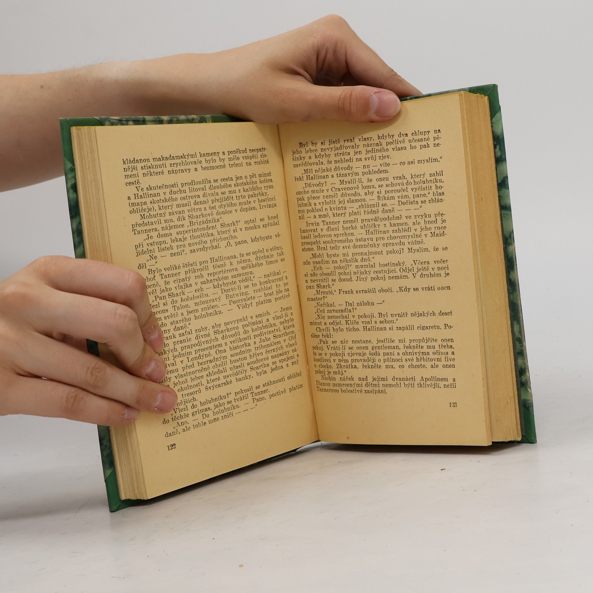 William E. Western Rýžový klas : detektivní román