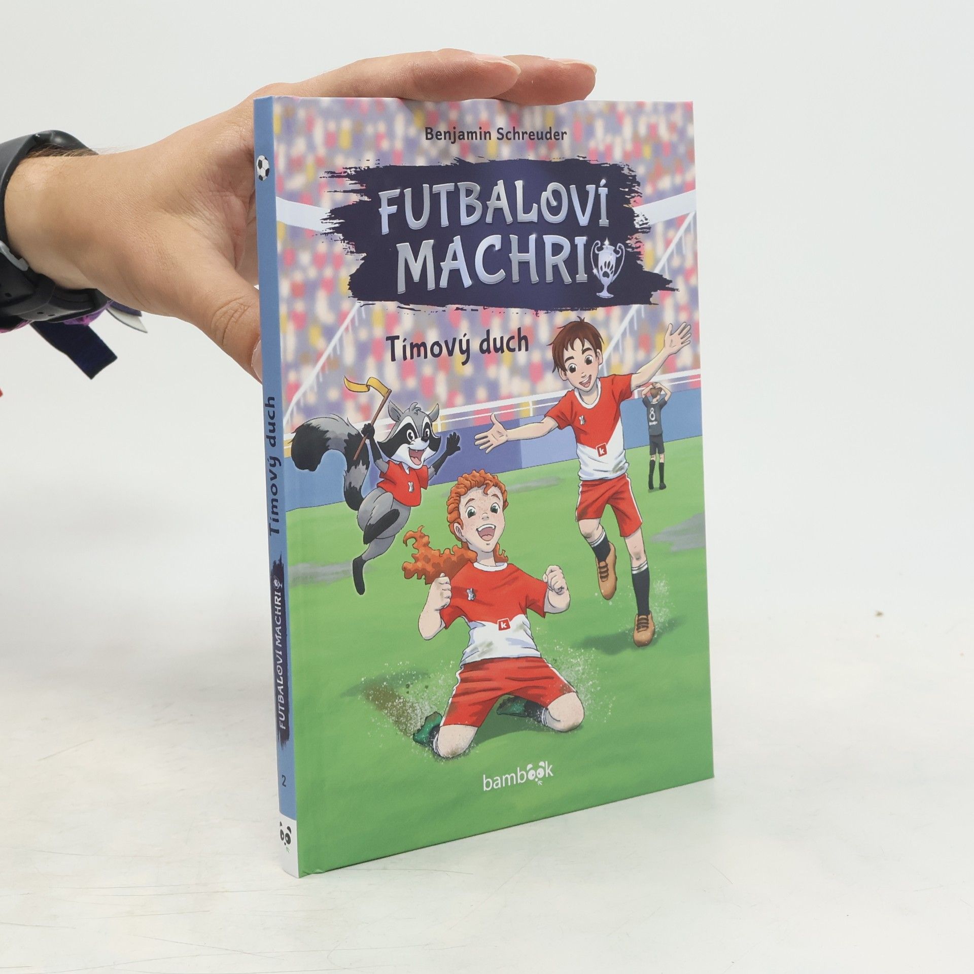 Betty van Bonn Futbaloví machri 2: Tímový duch