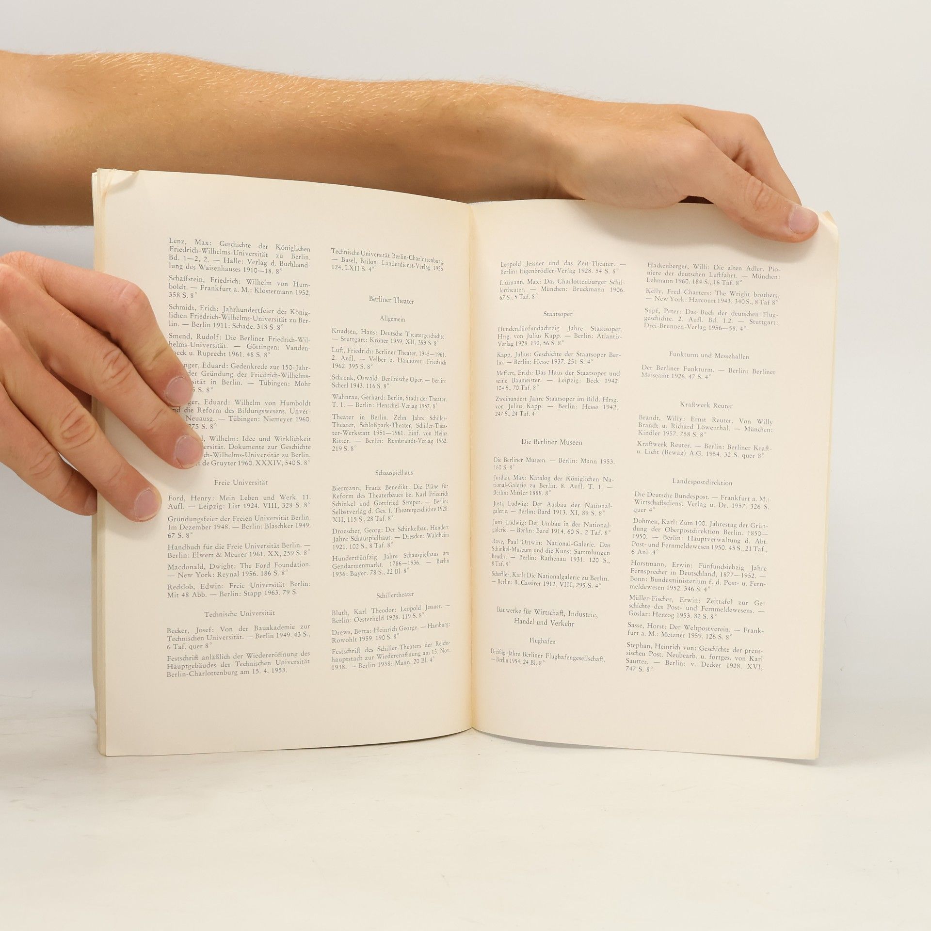 kolektiv Berlin. Briefmarke – Bild – Buch