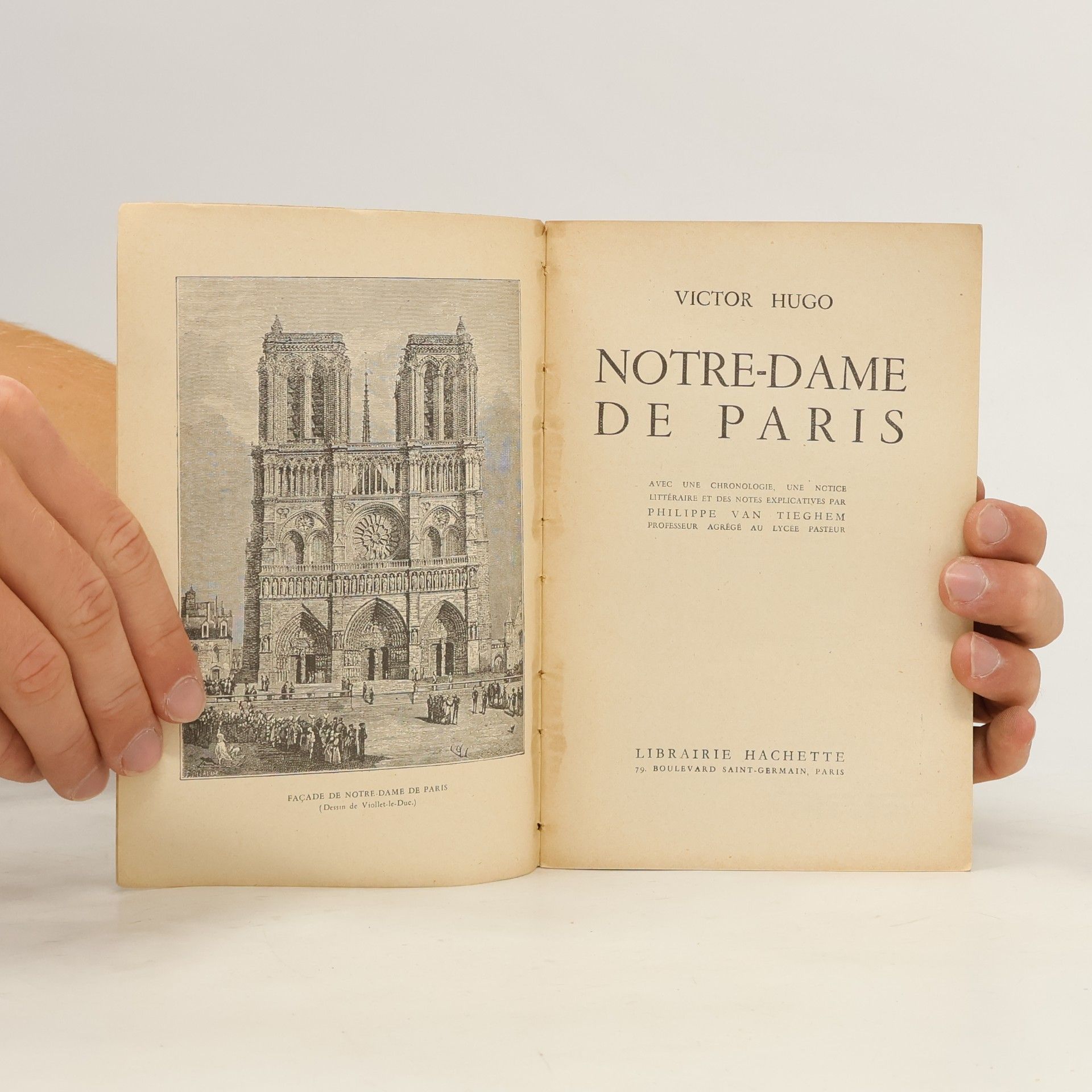 Victor Hugo Notre-Dame de Paris