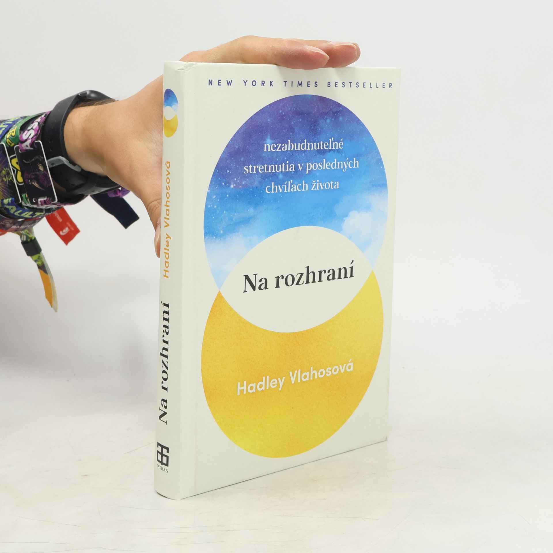 Hadley Vlahos Na rozhraní