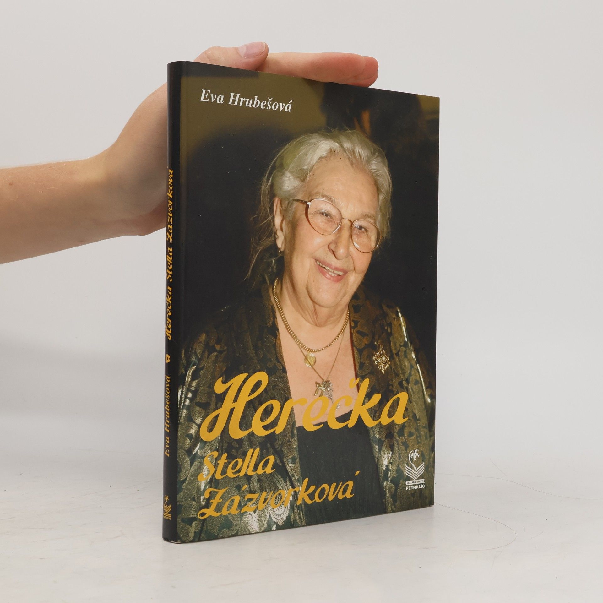 Herečka Stella Zázvorková