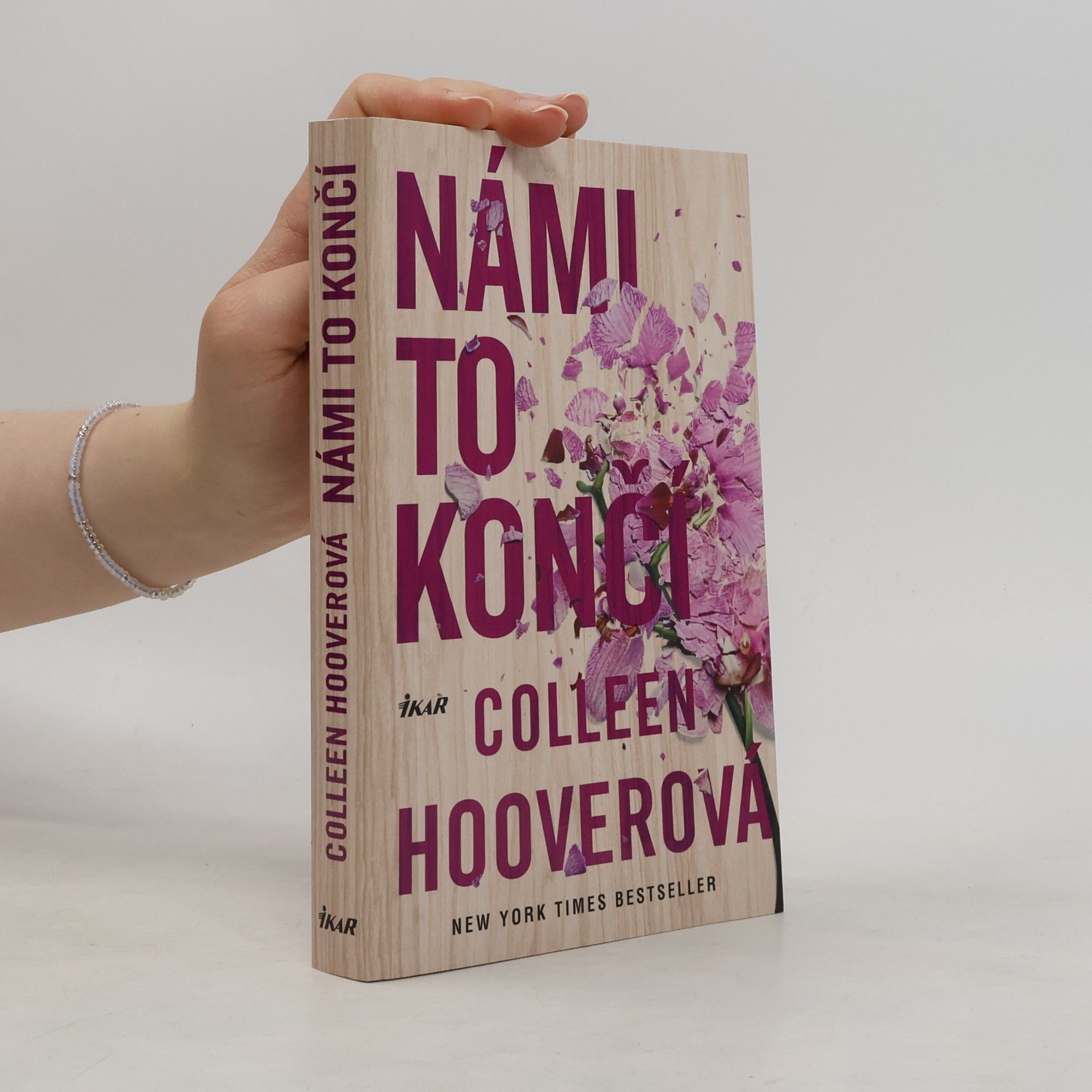 Colleen Hoover Námi to končí