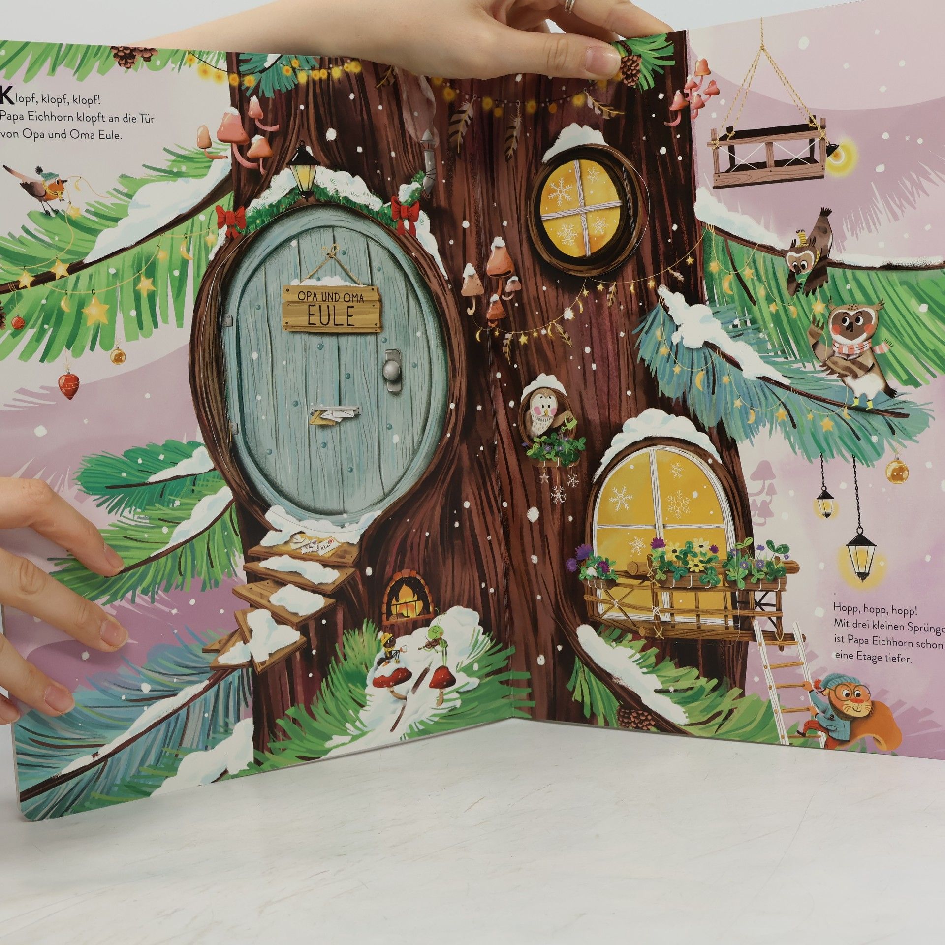Sylvie Misslin Weihnacht im großen Tannenbaum - Ein Pappbilderbuch mit vielen Klappen zum Entdecken und gemeinsamen Betrachten