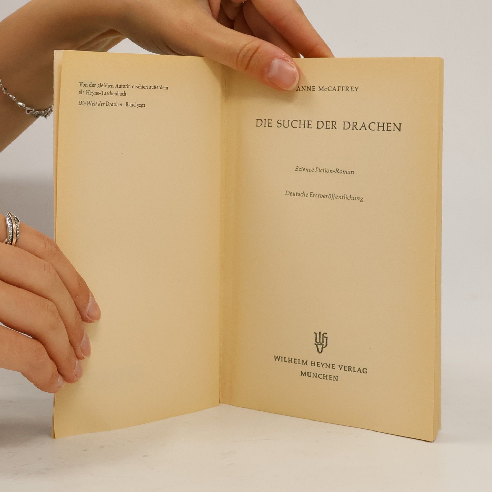 Anne McCaffrey Die Suche der Drachen