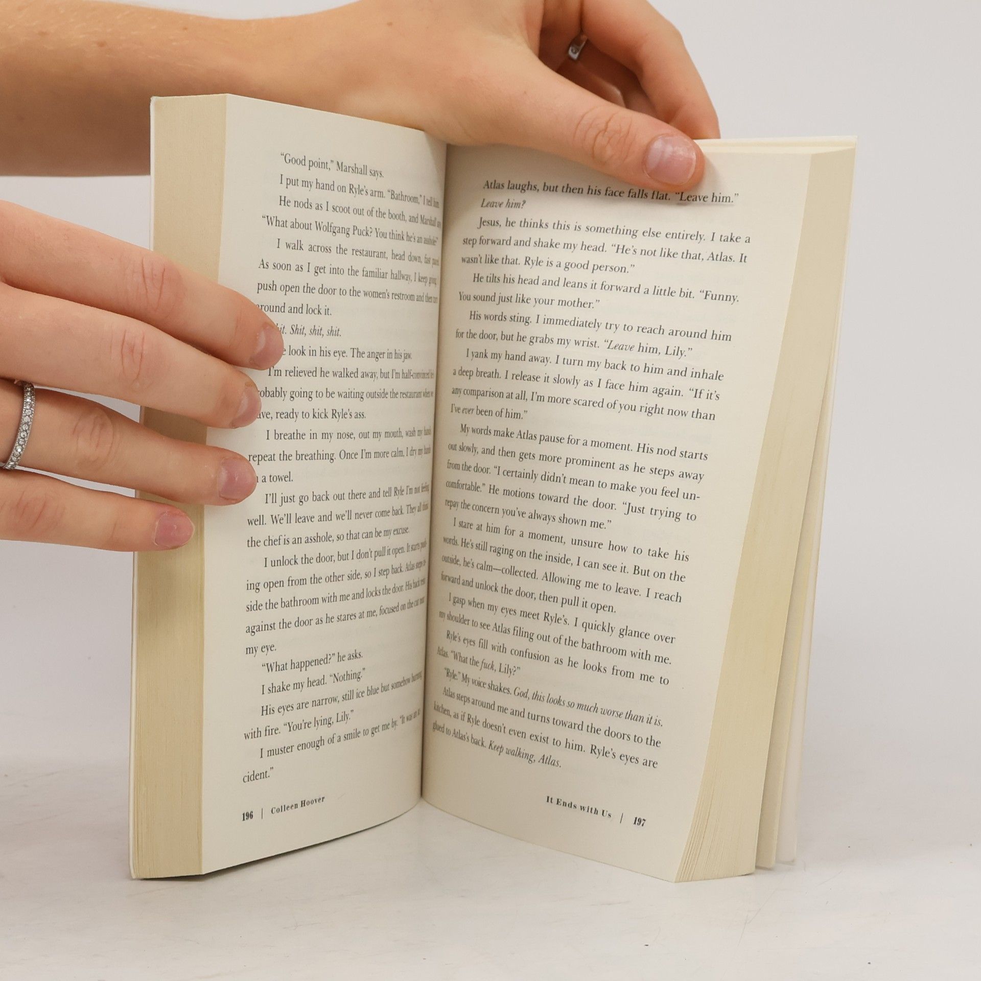 Colleen Hoover It Ends With Us