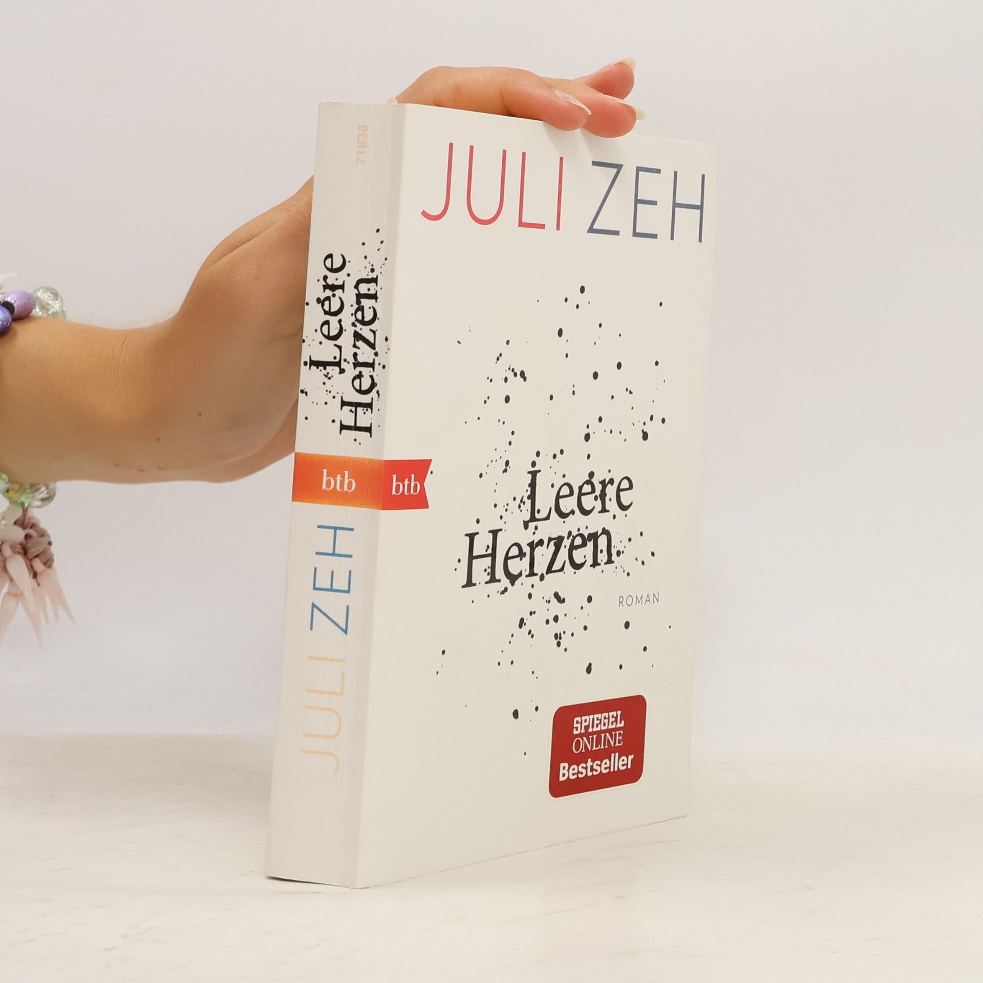 Juli Zeh Leere Herzen