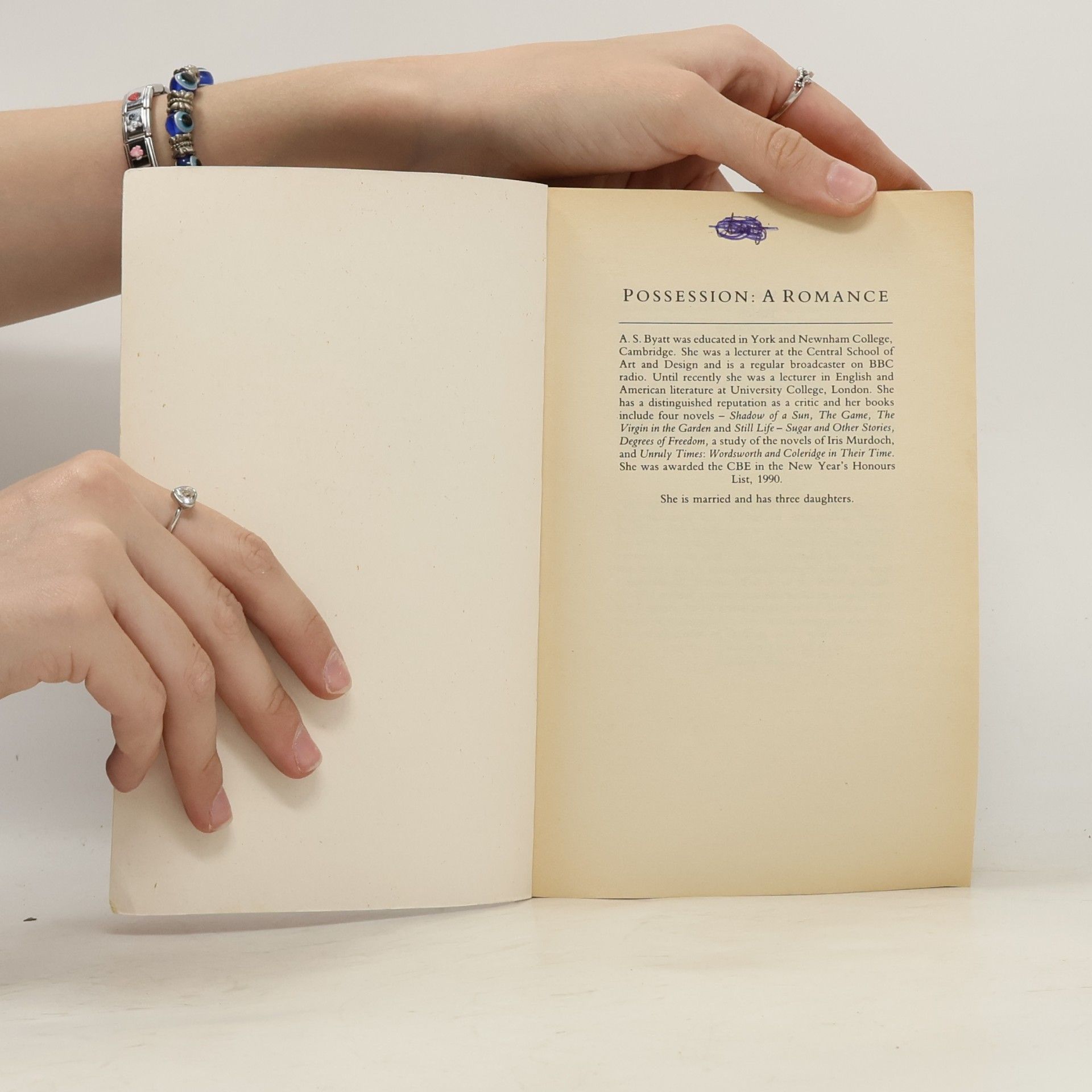 A. S. Antonia Susan Byatt Possession : a romance