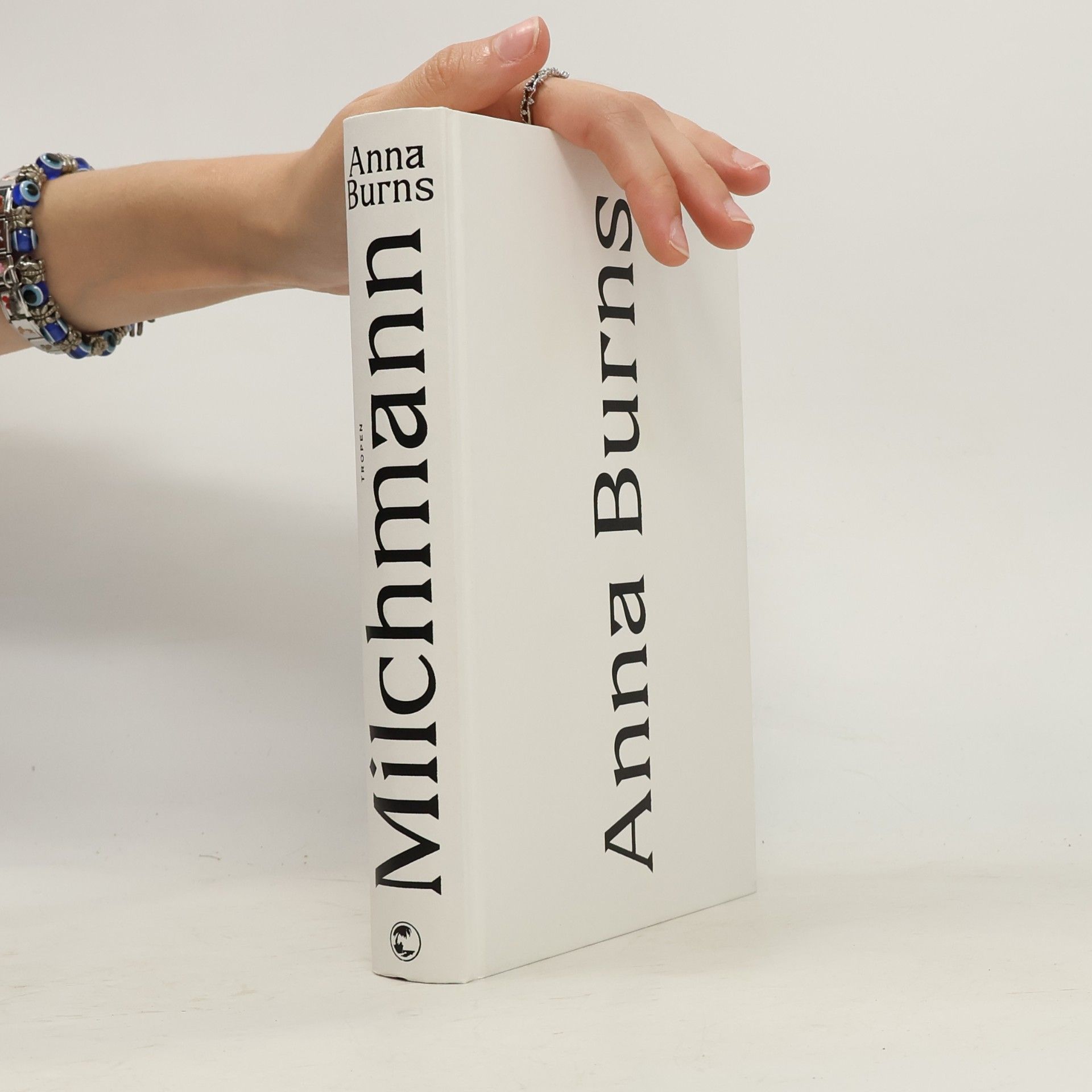 Anna Burns Milchmann