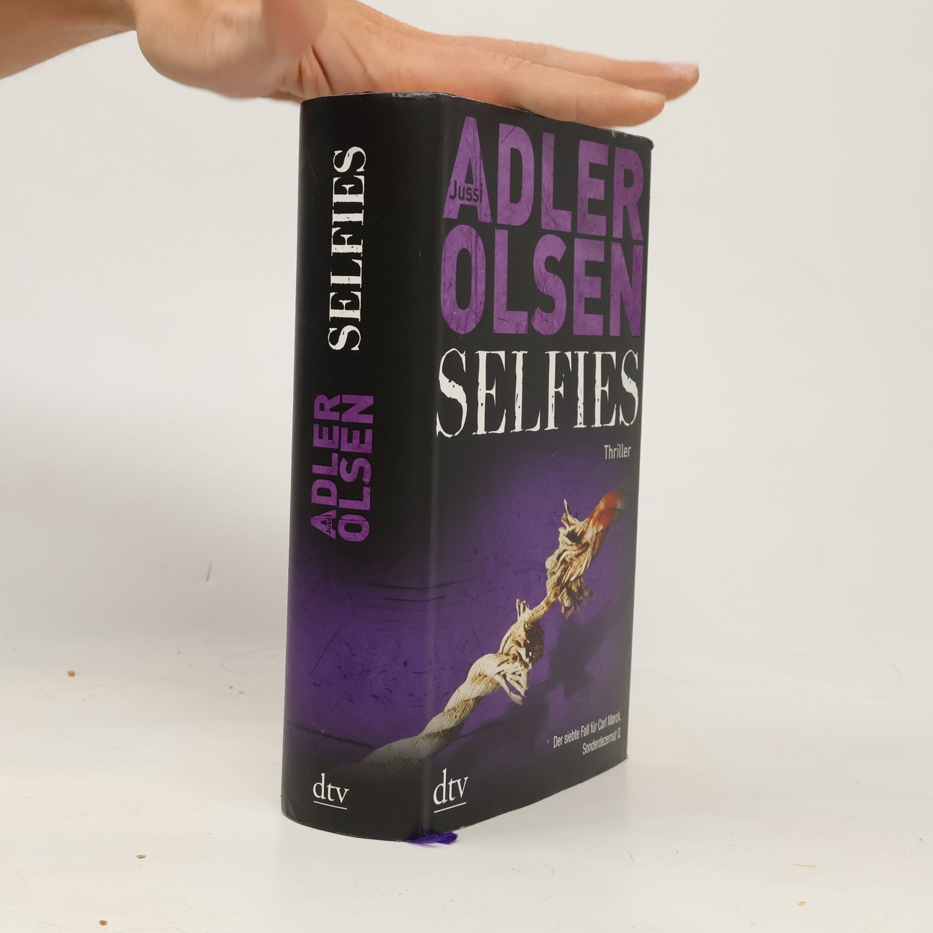 Jussi Adler-Olsen Selfies