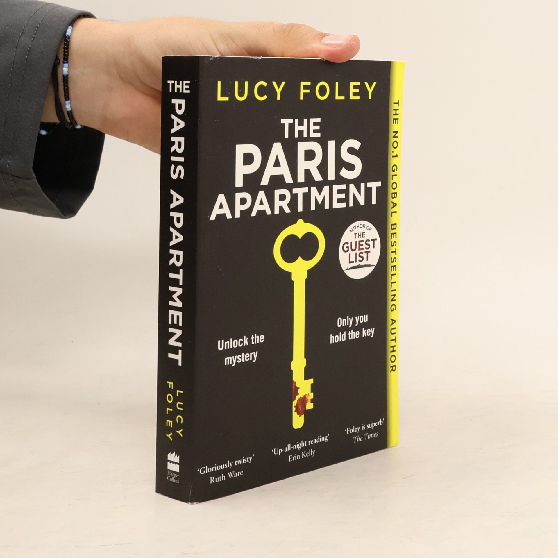 Lucy Foley The Paris apartment