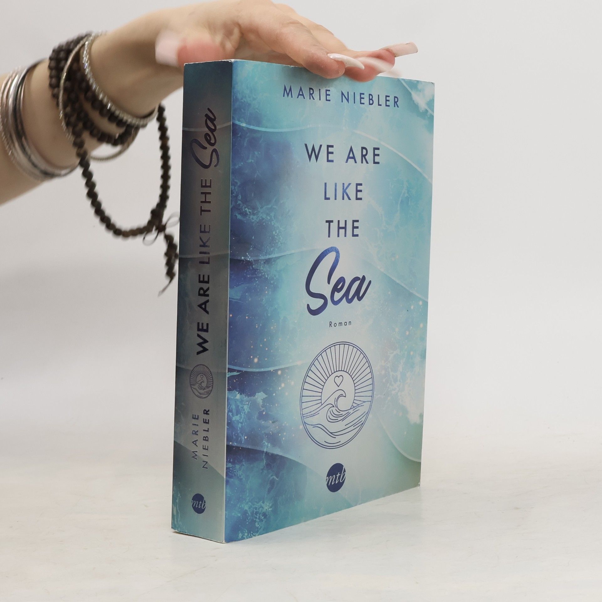 Marie Niebler We Are Like the Sea