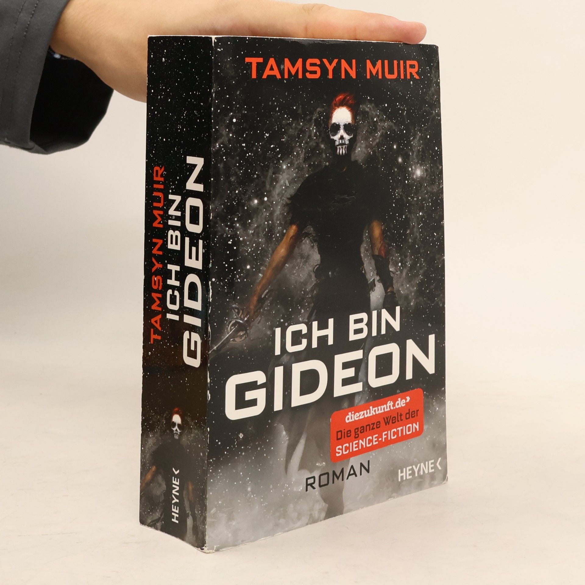 Tamsyn Muir Ich bin Gideon
