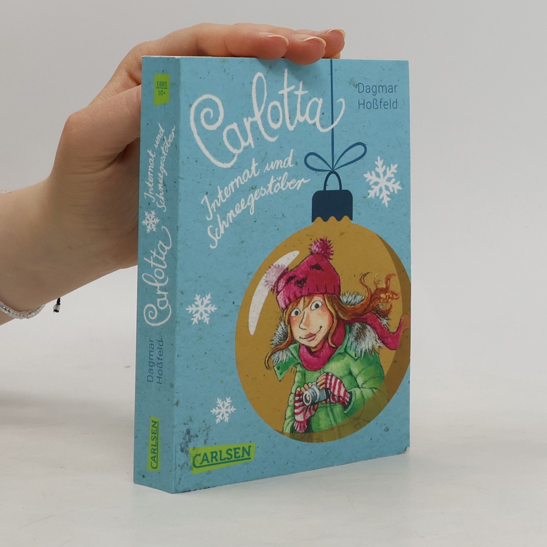 Dagmar Hoßfeld Carlotta: Internat und Schneegestöber