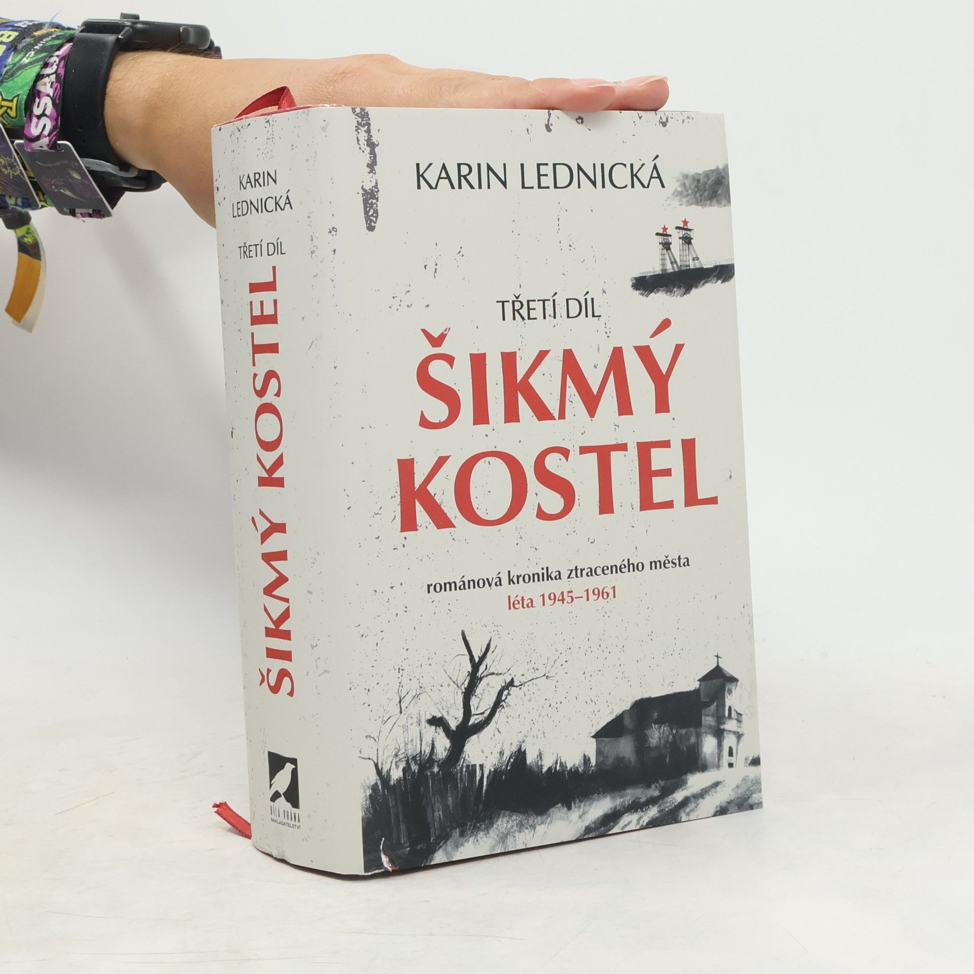 Karin Lednická Šikmý kostel 3