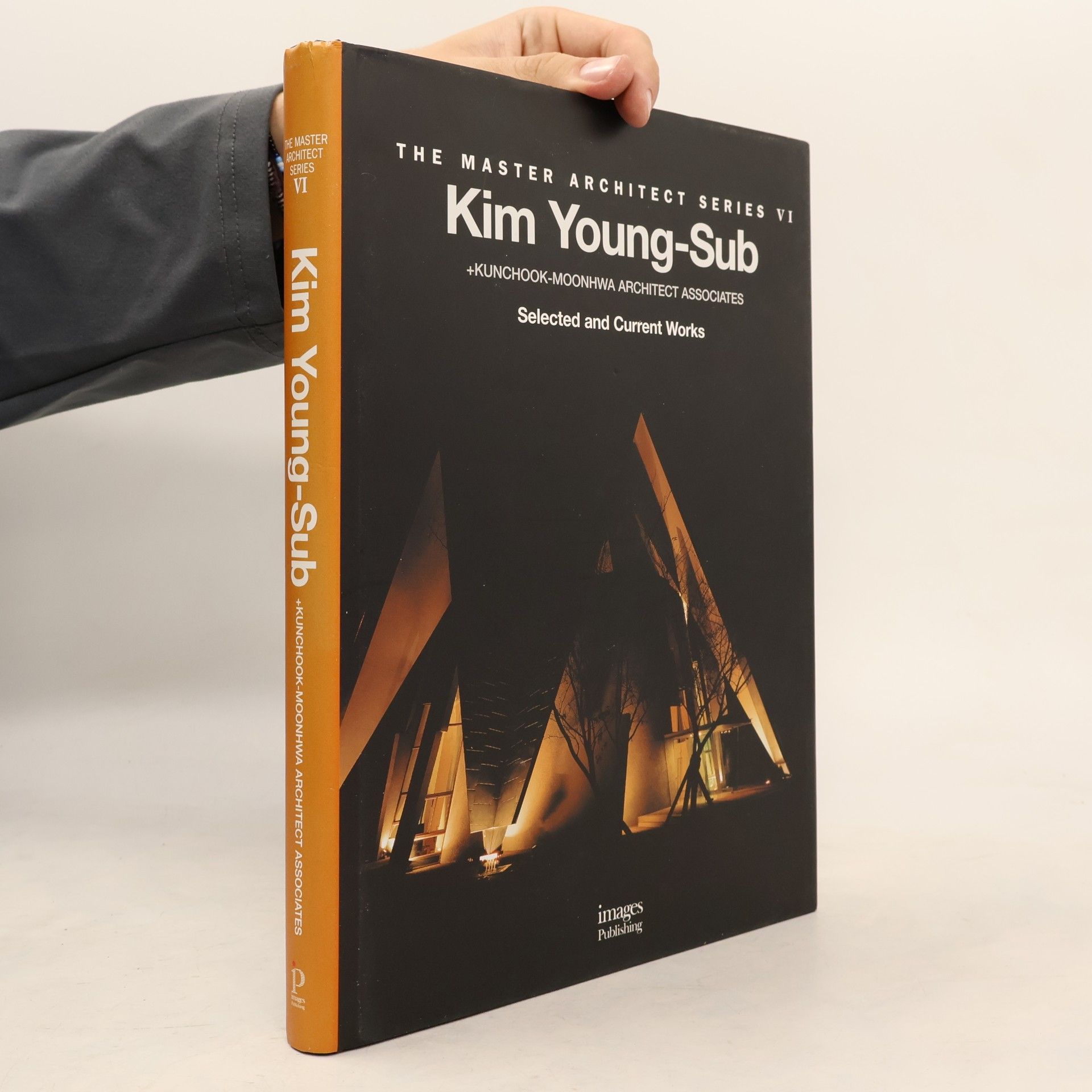 Kim Young-Sub Kim Young-Sub + Kunchook-Moonhwa Architect Associates