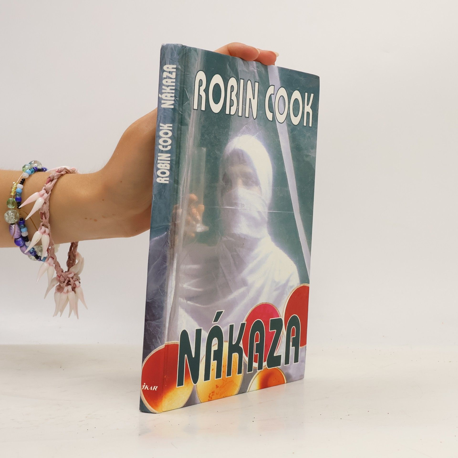 Robin Cook Nákaza