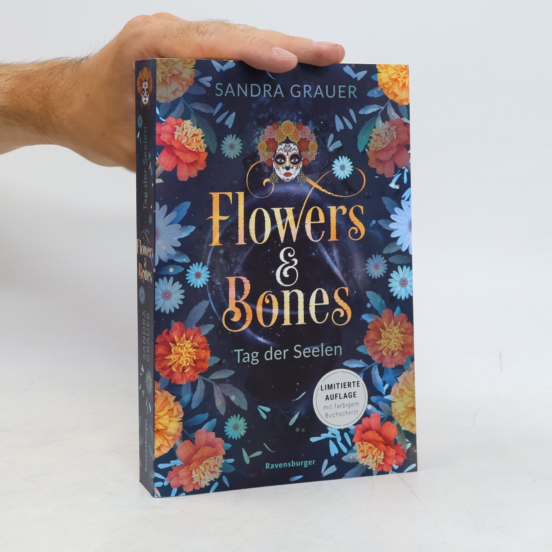 Sandra Grauer Flowers & Bones, 1: Tag der Seelen