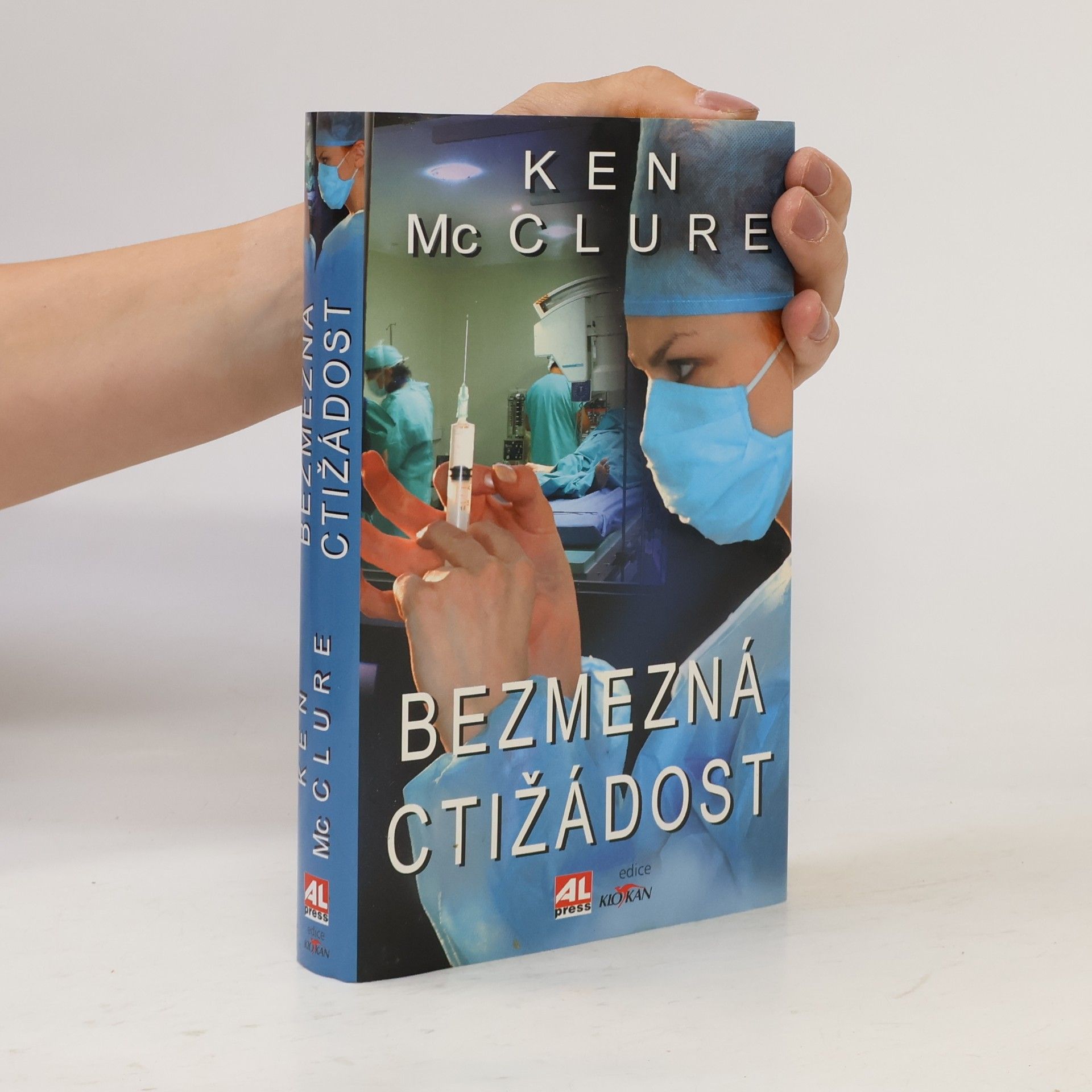 Ken McClure Bezmezná ctižádost