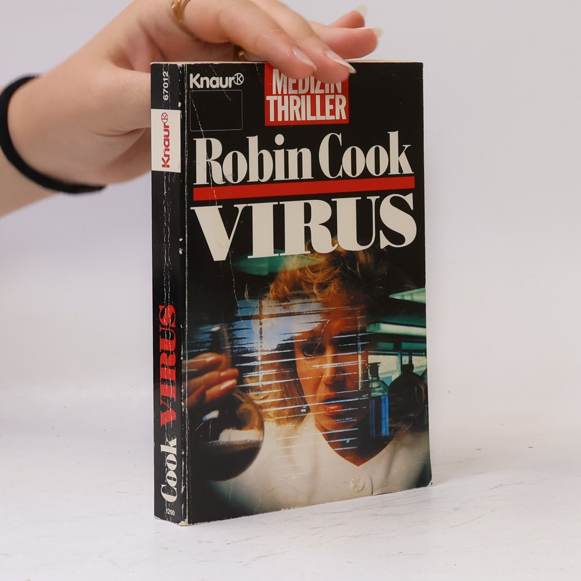Robin Cook Virus