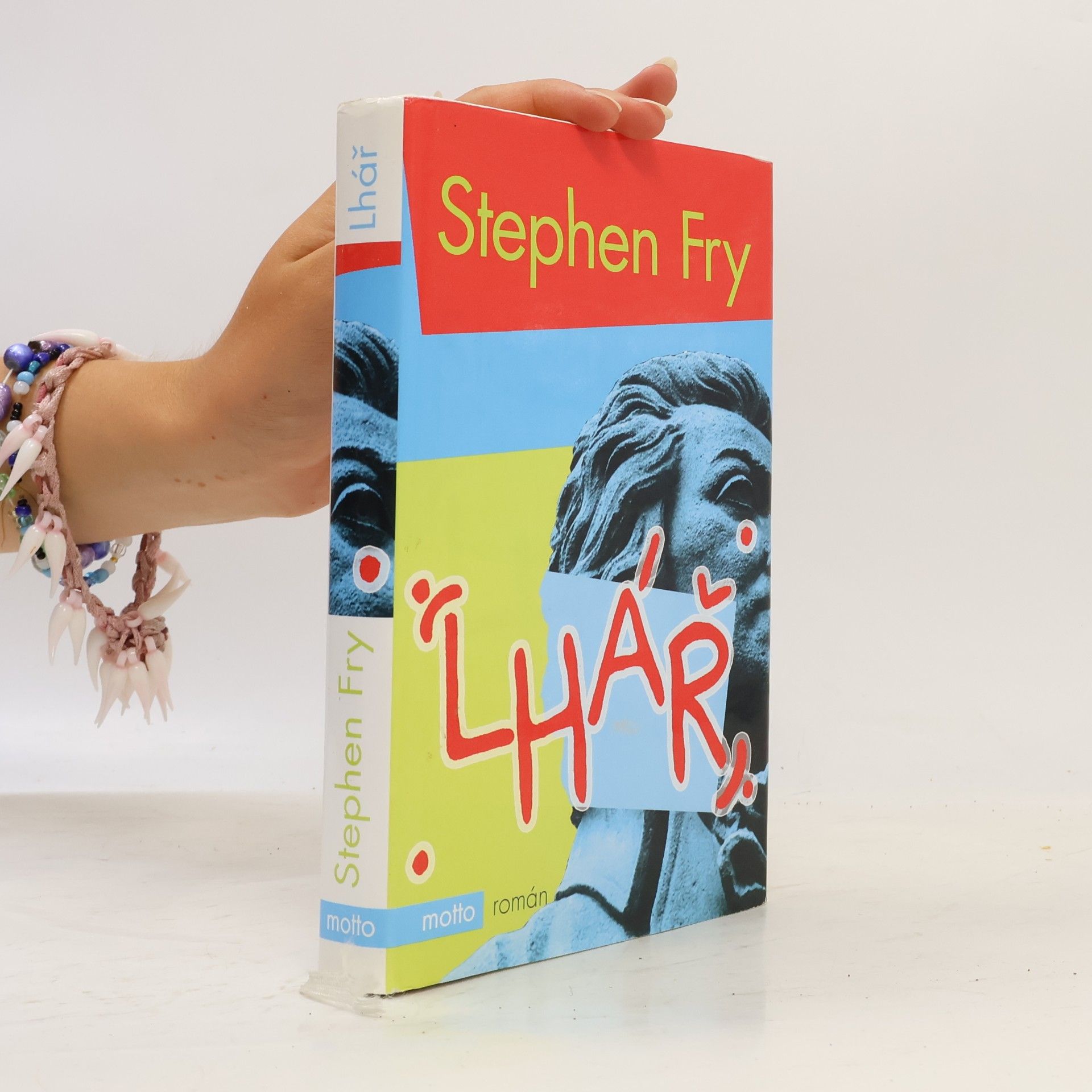 Stephen Fry Lhář