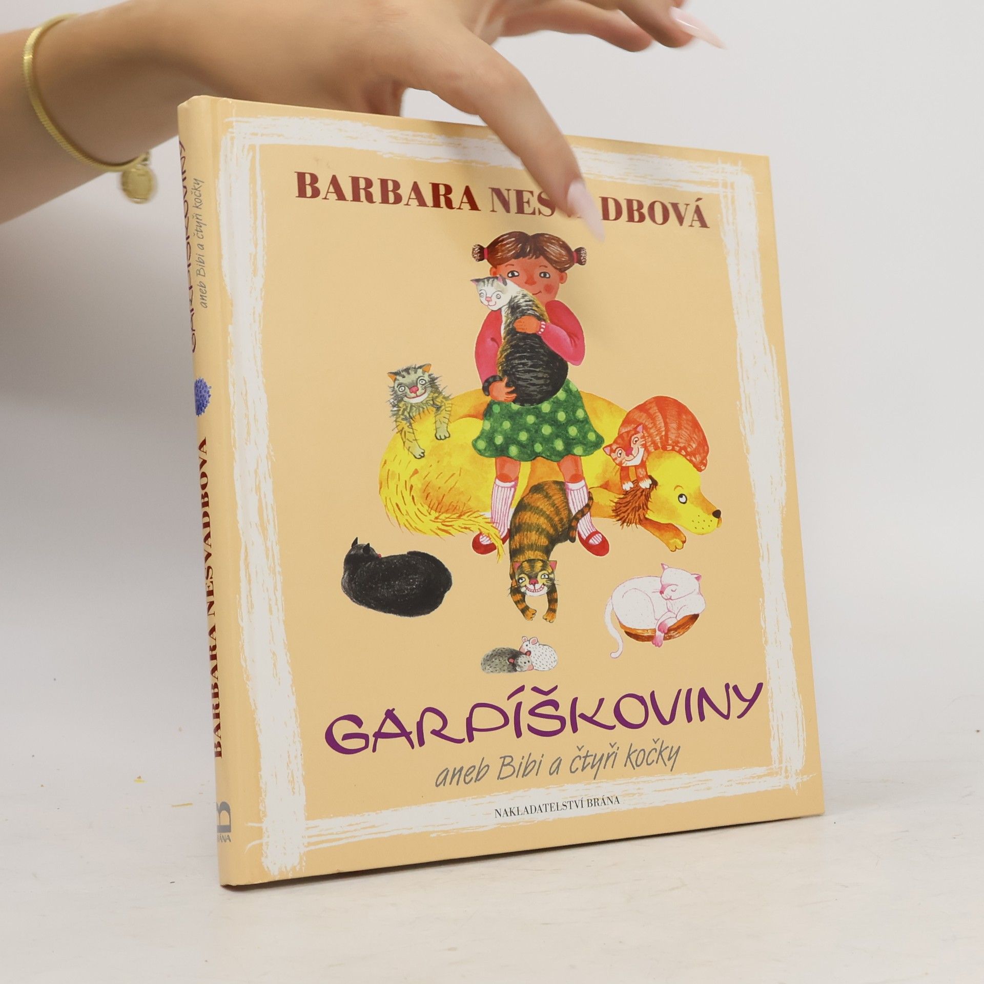 Bára Nesvadbová Garpíškoviny
