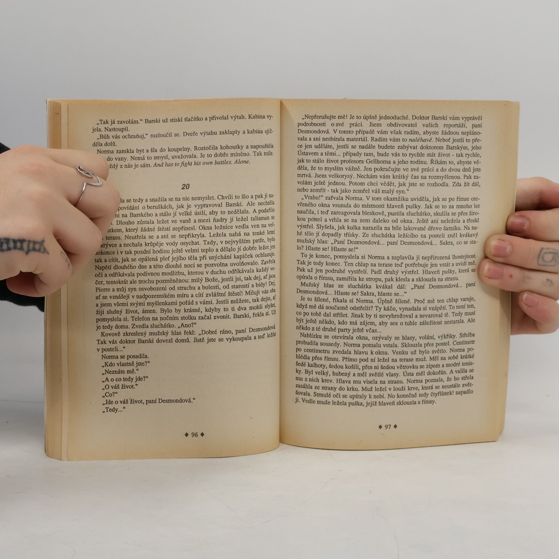Johannes Mario Simmel A s klauny přišly slzy