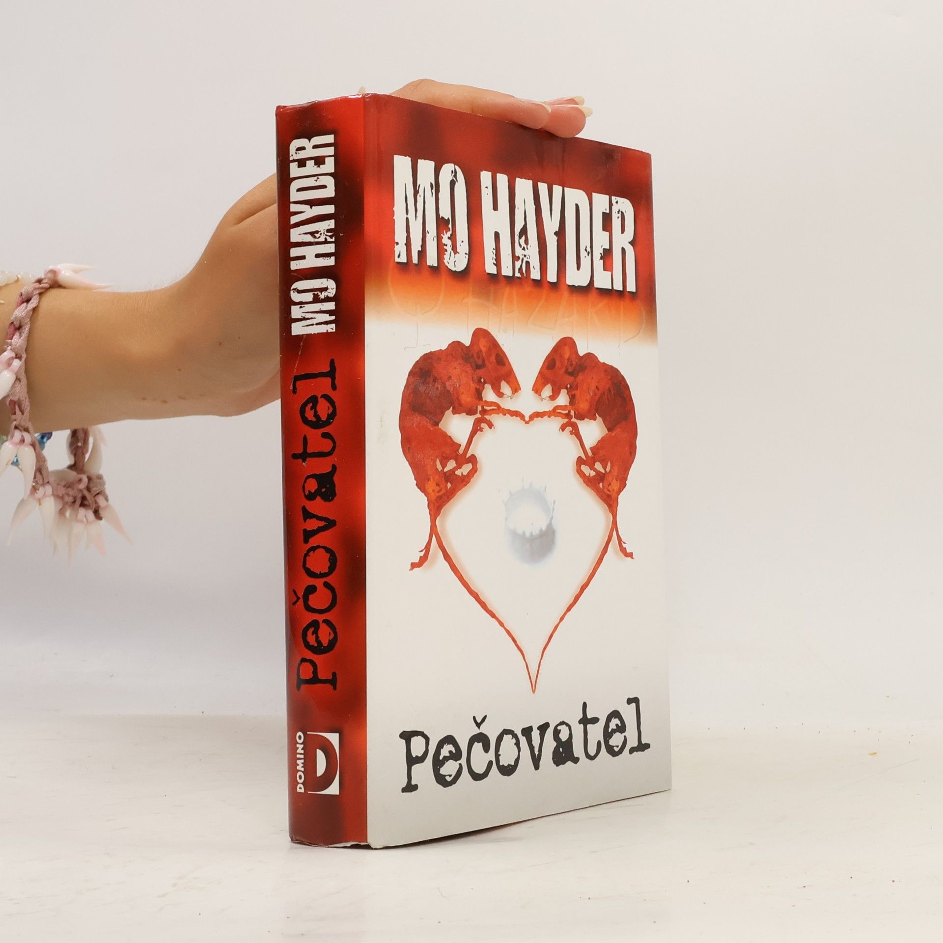 Mo Hayder Pečovatel