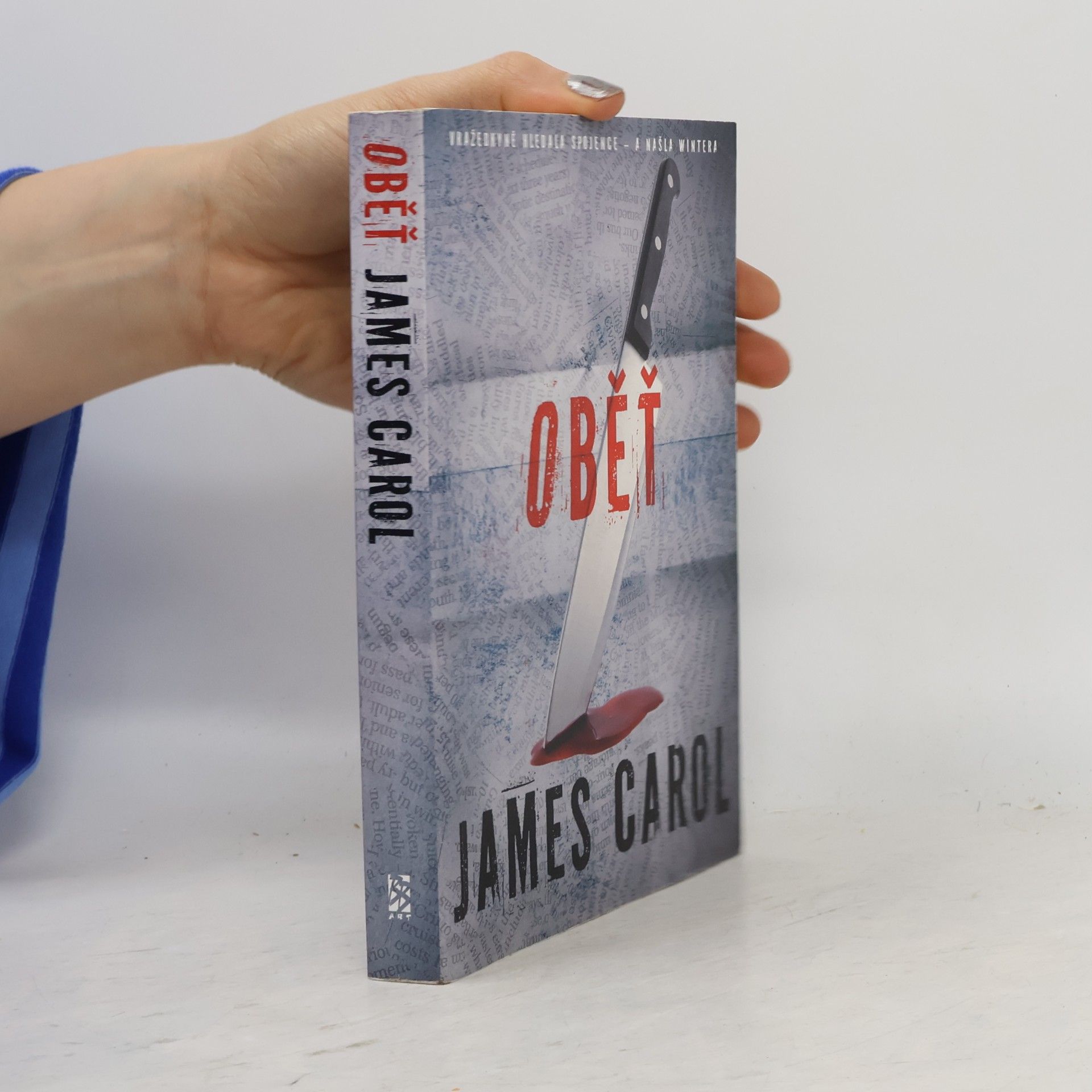 James Carol Oběť