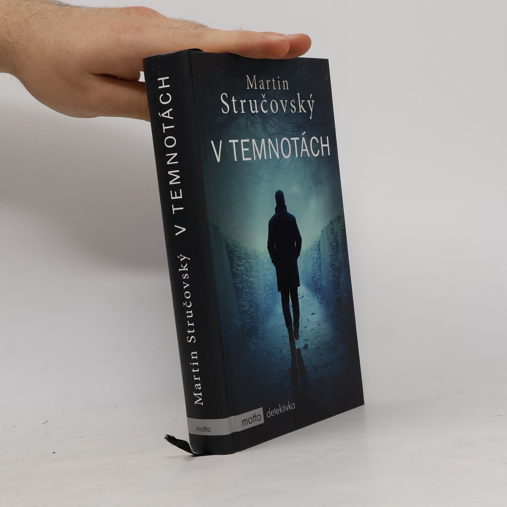 Martin Stručovský V temnotách