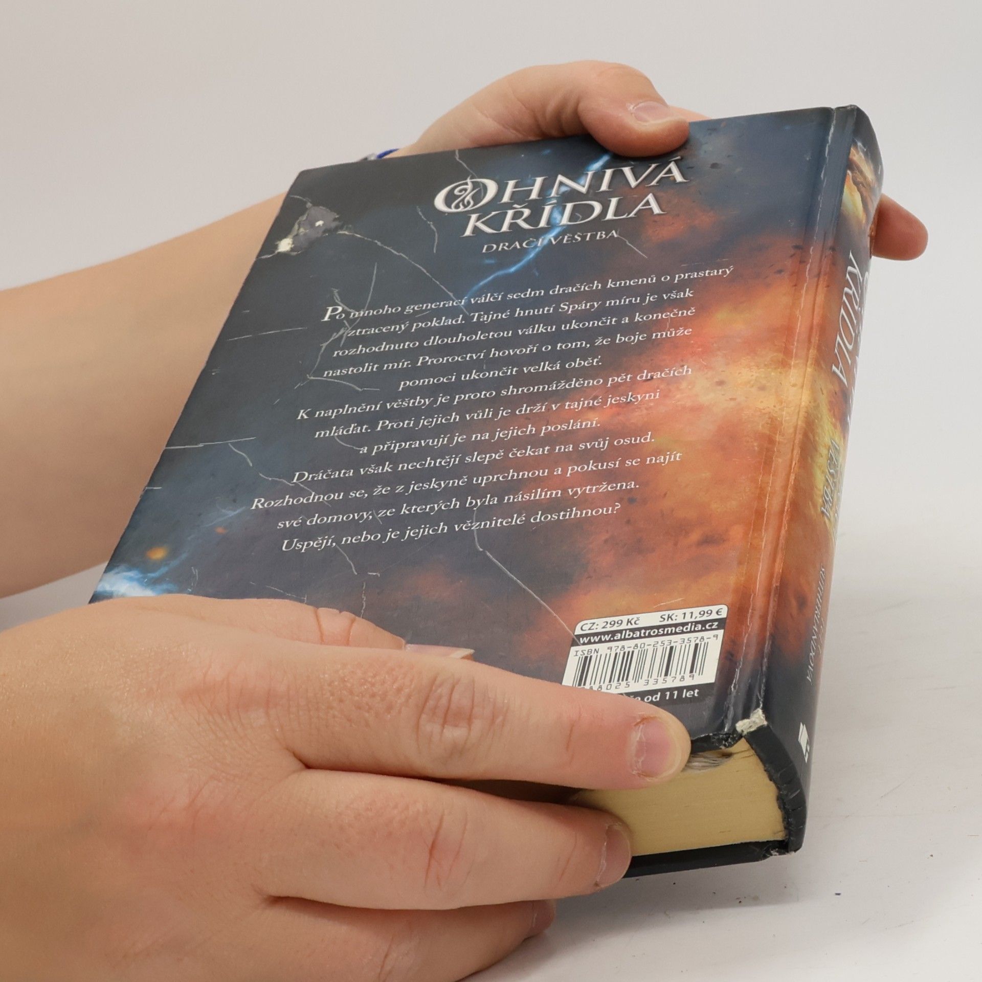 Tui Sutherland Ohnivá křídla. Dračí věštba