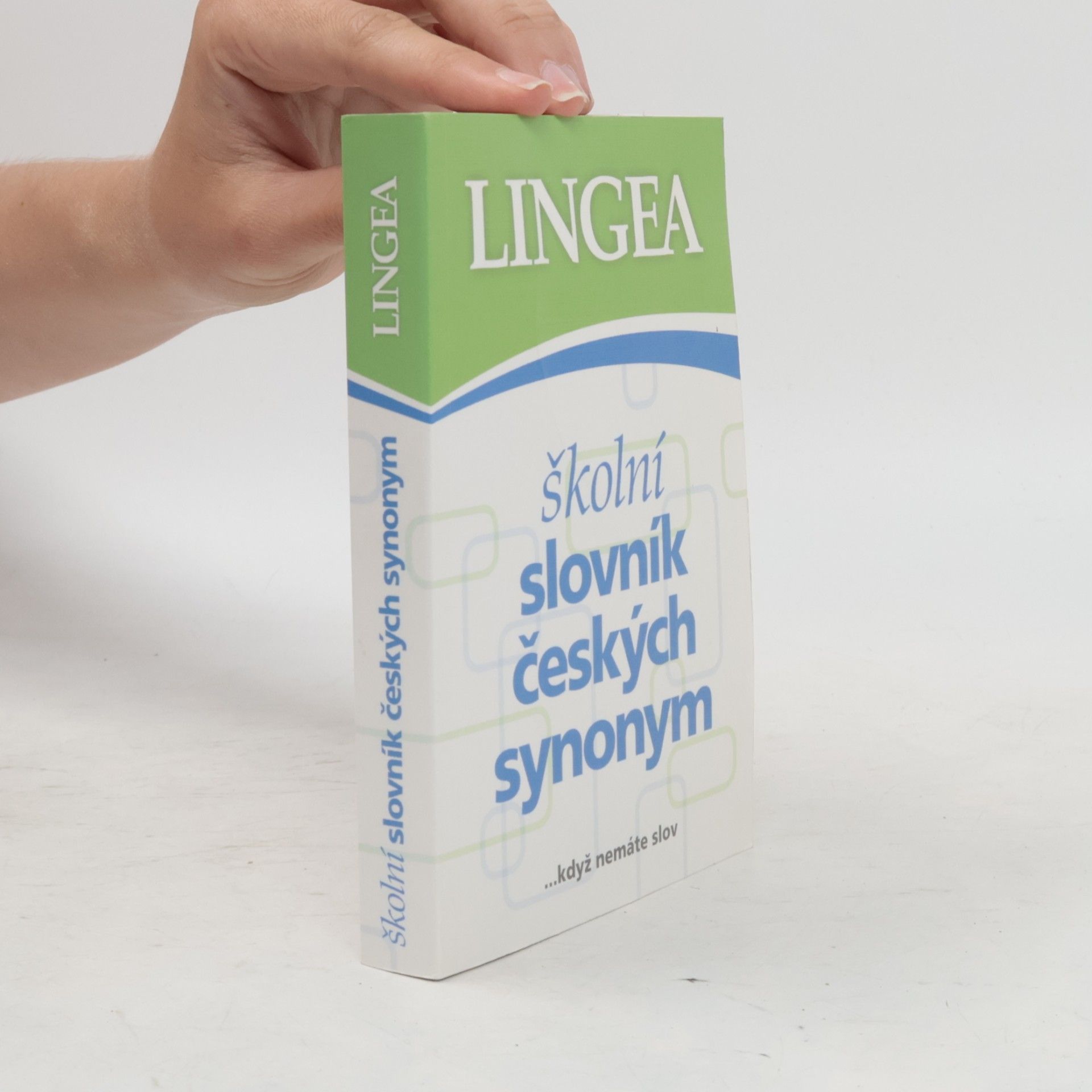Autores varios Školní slovník českých synonym