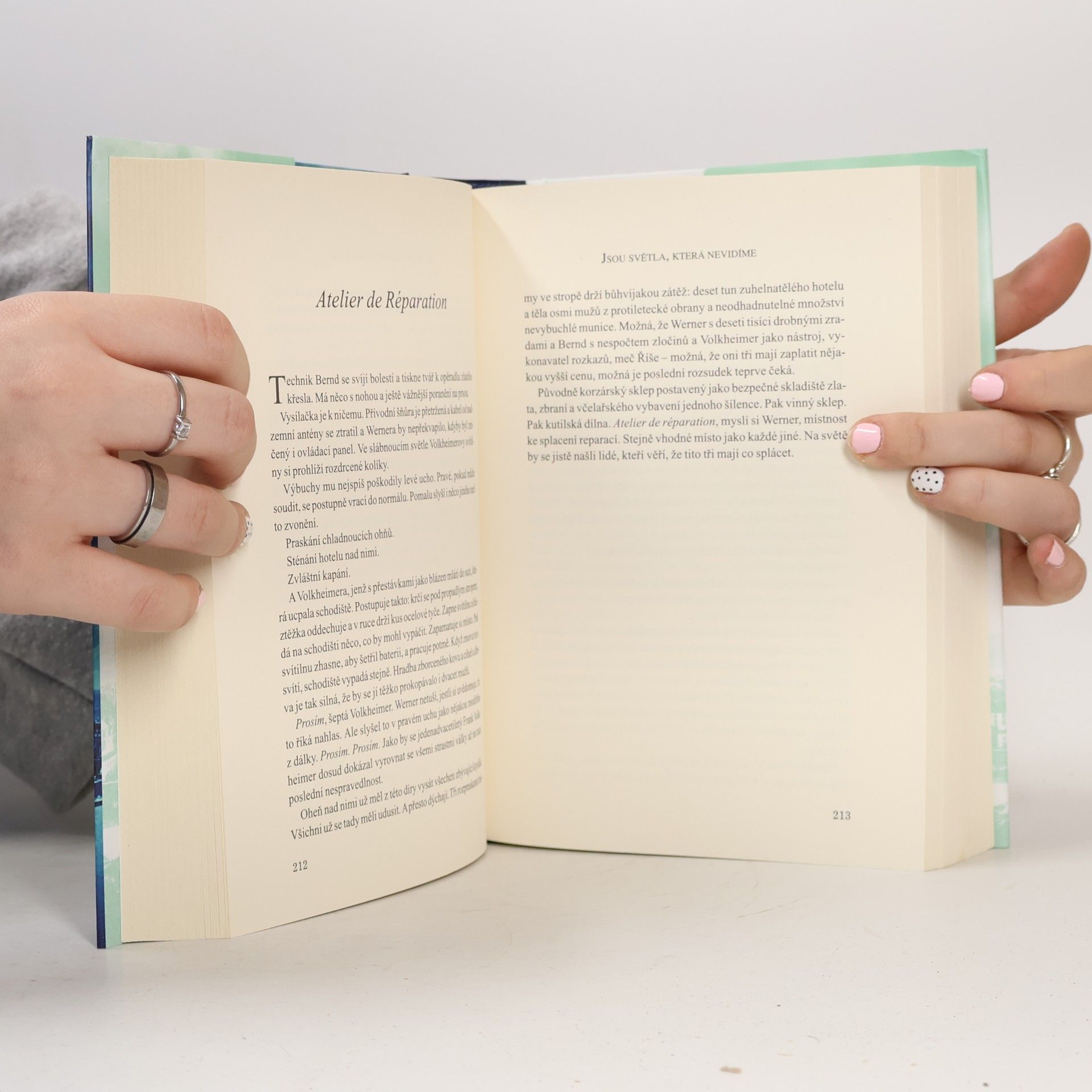 Anthony Doerr Jsou světla, která nevidíme
