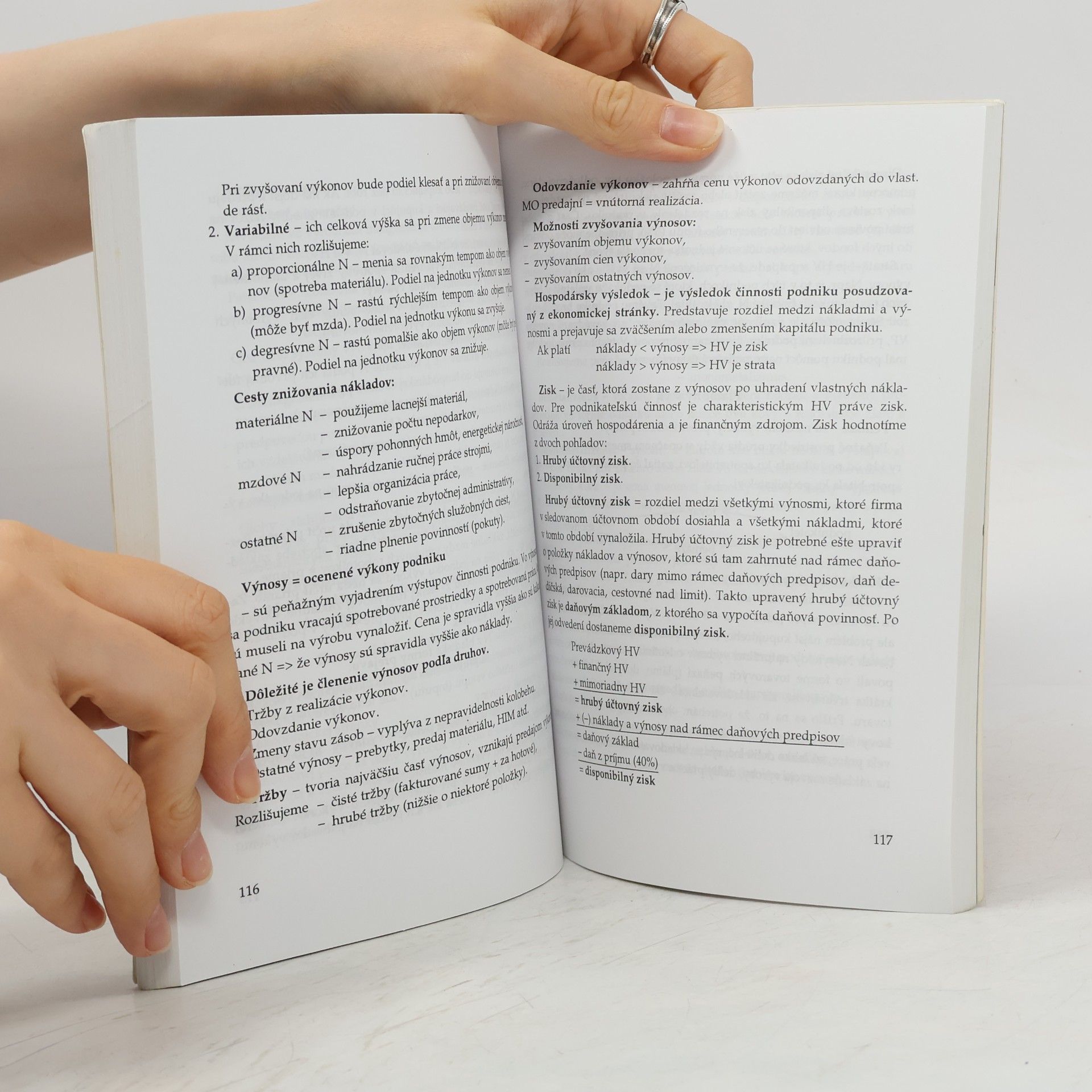 Autores varios Chystáte sa na maturitu? - Ekonomické a právnické minimum