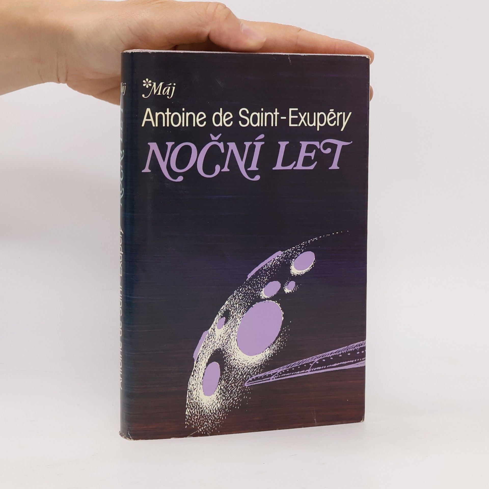 Noční let