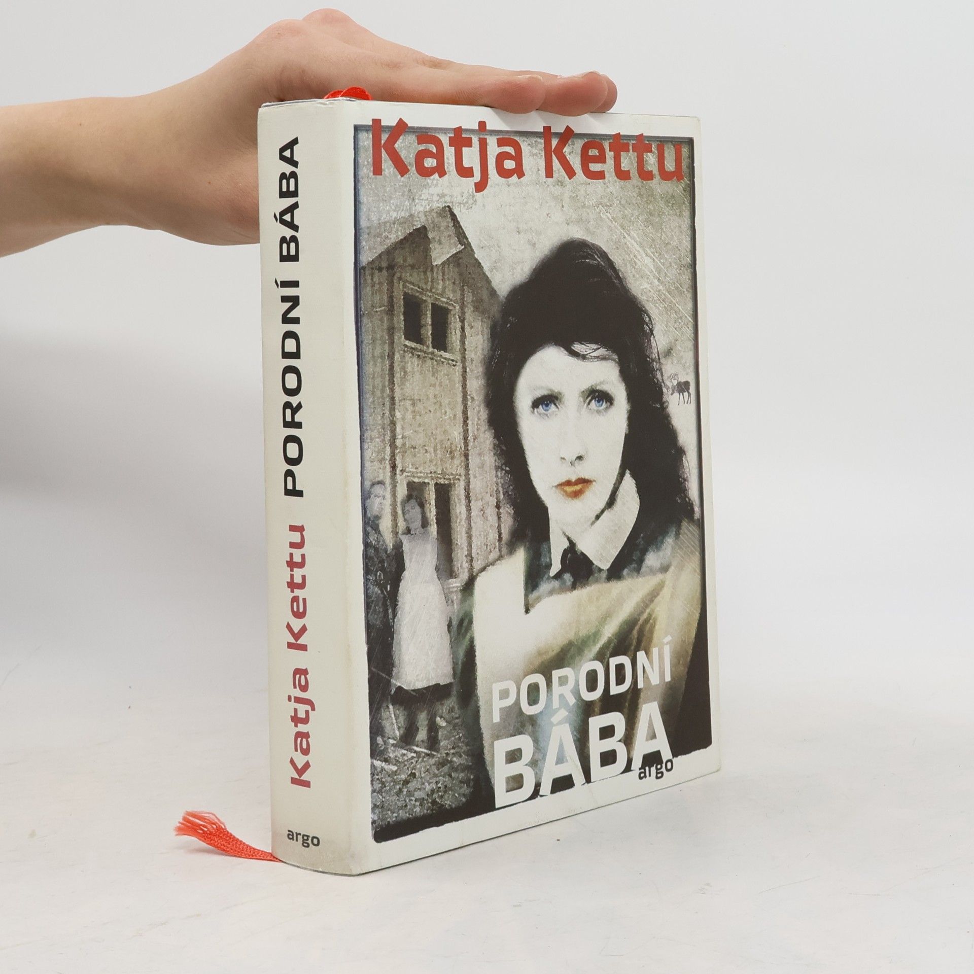 Katja Kettu Porodní bába