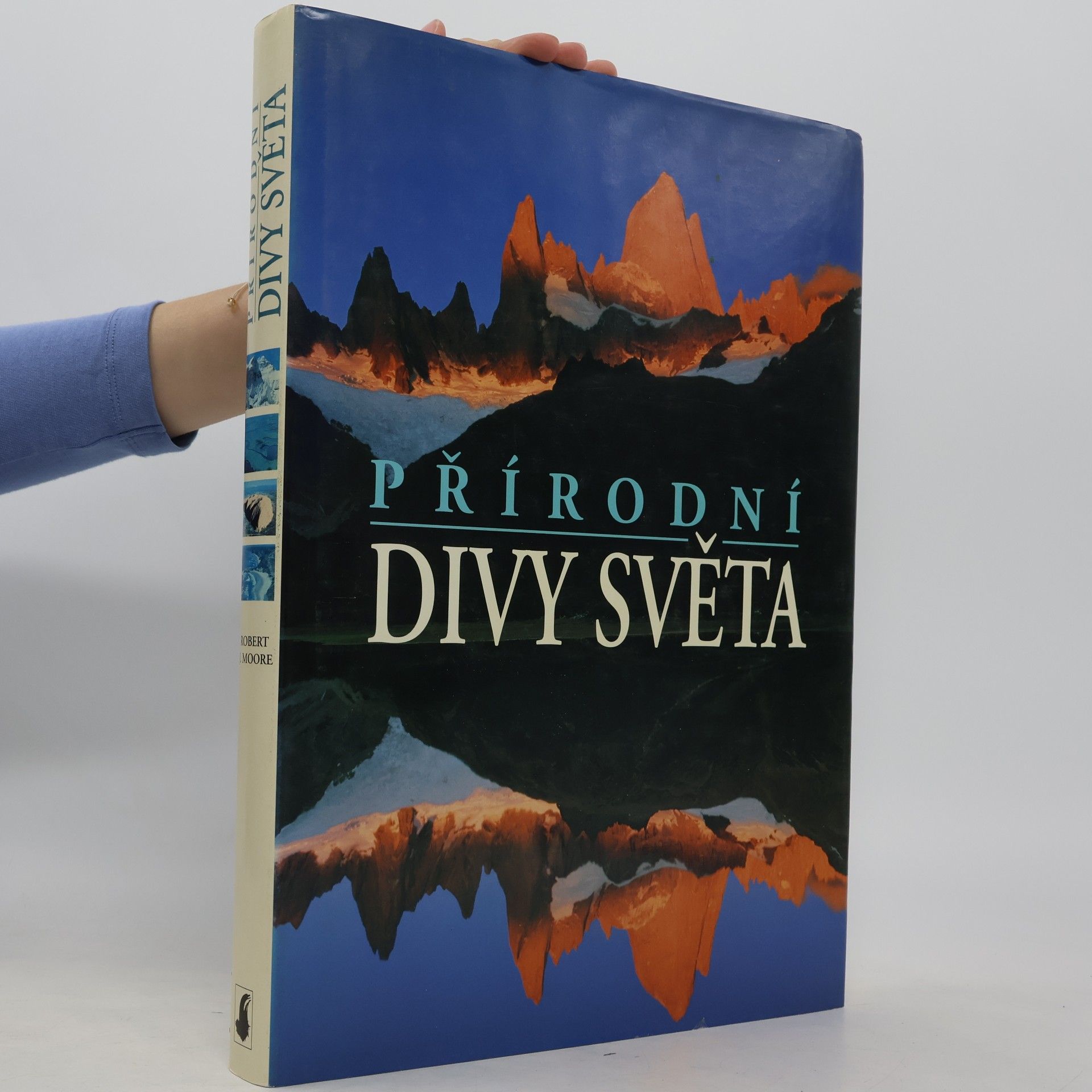 Robert John Moore Přírodní divy světa
