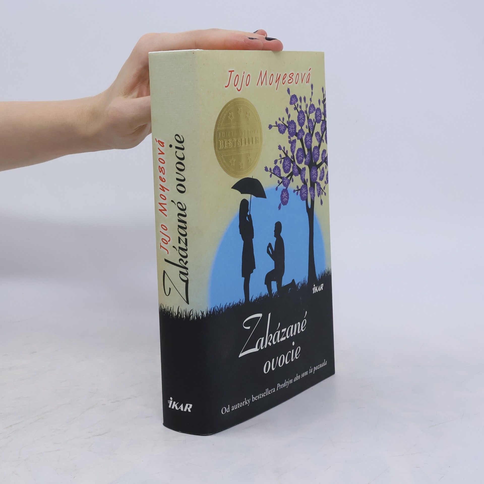 Jojo Moyes Zakázané ovocie