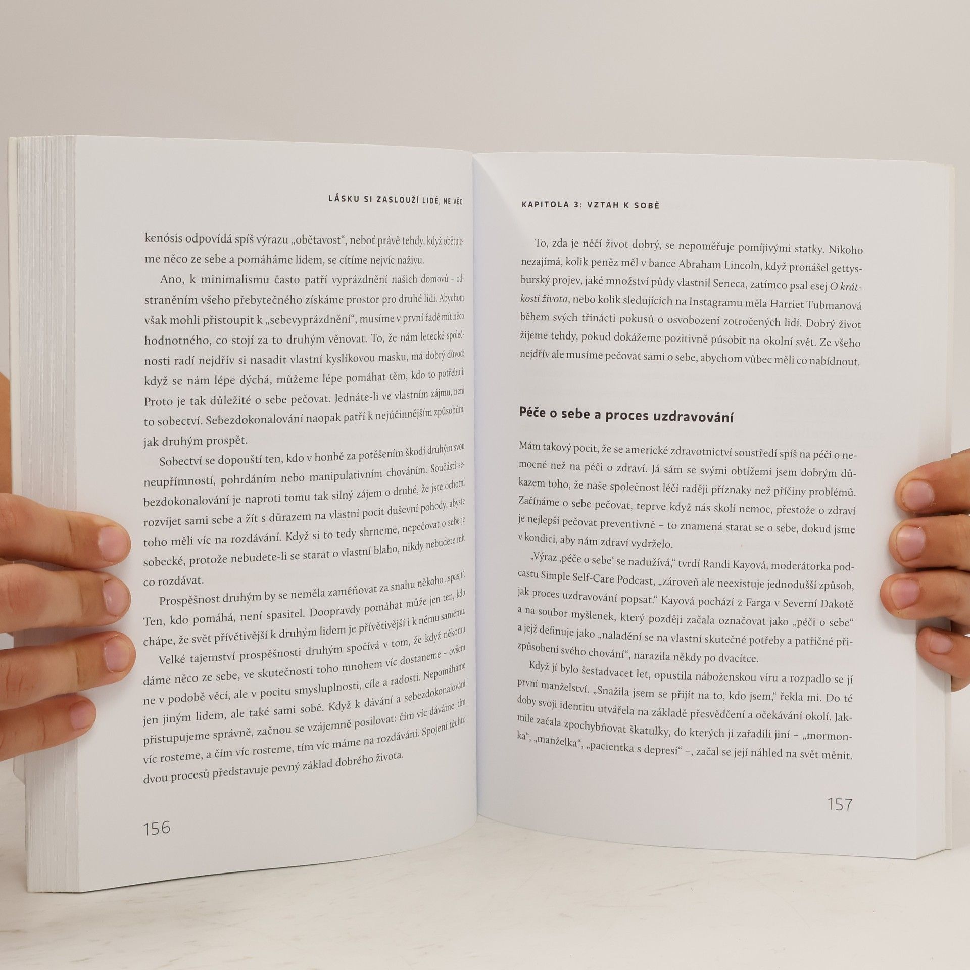 Joshua Fields Millburn Lásku si zaslouží lidé, ne věci : The Minimalists