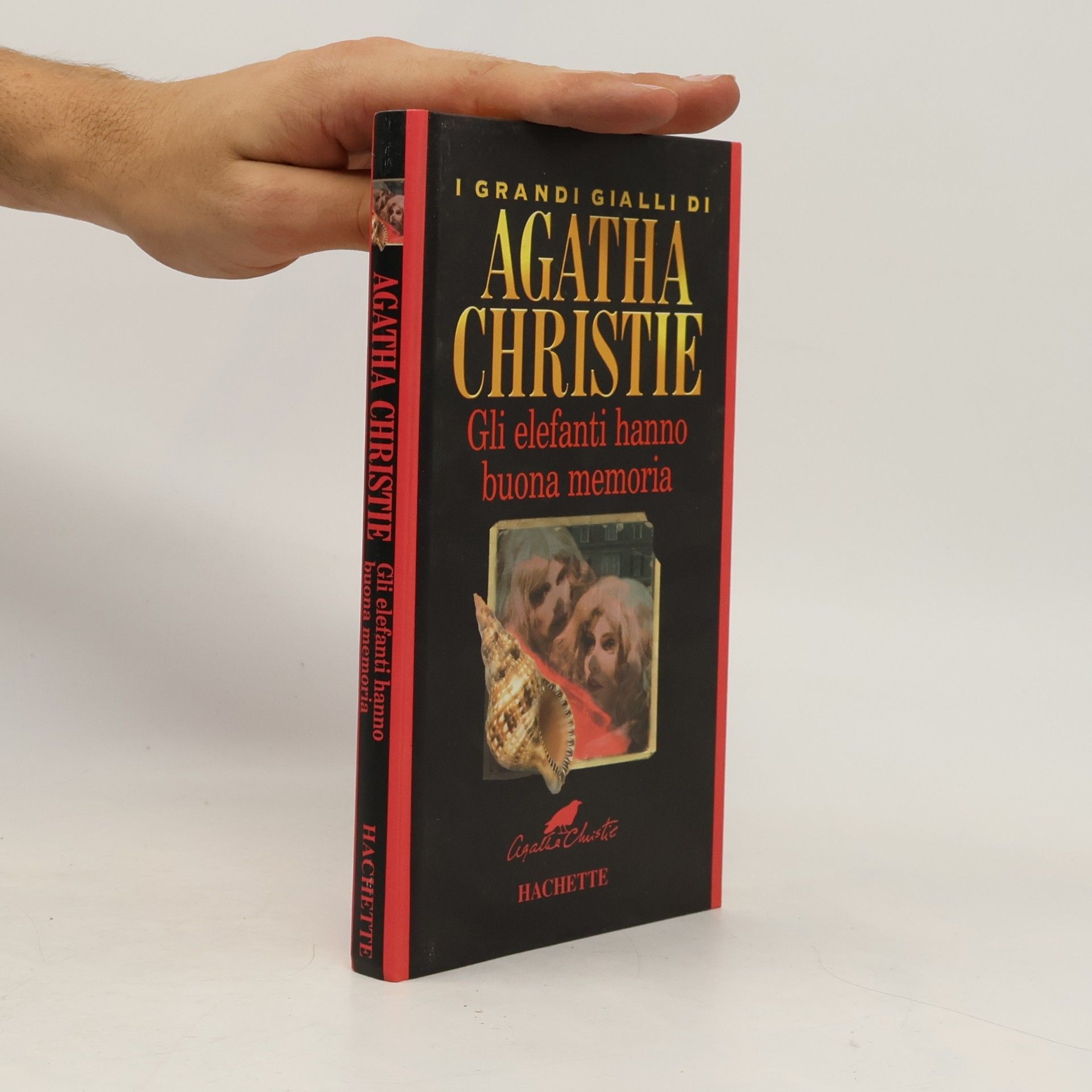 Agatha Christie Gli elefanti hanno buona memoria