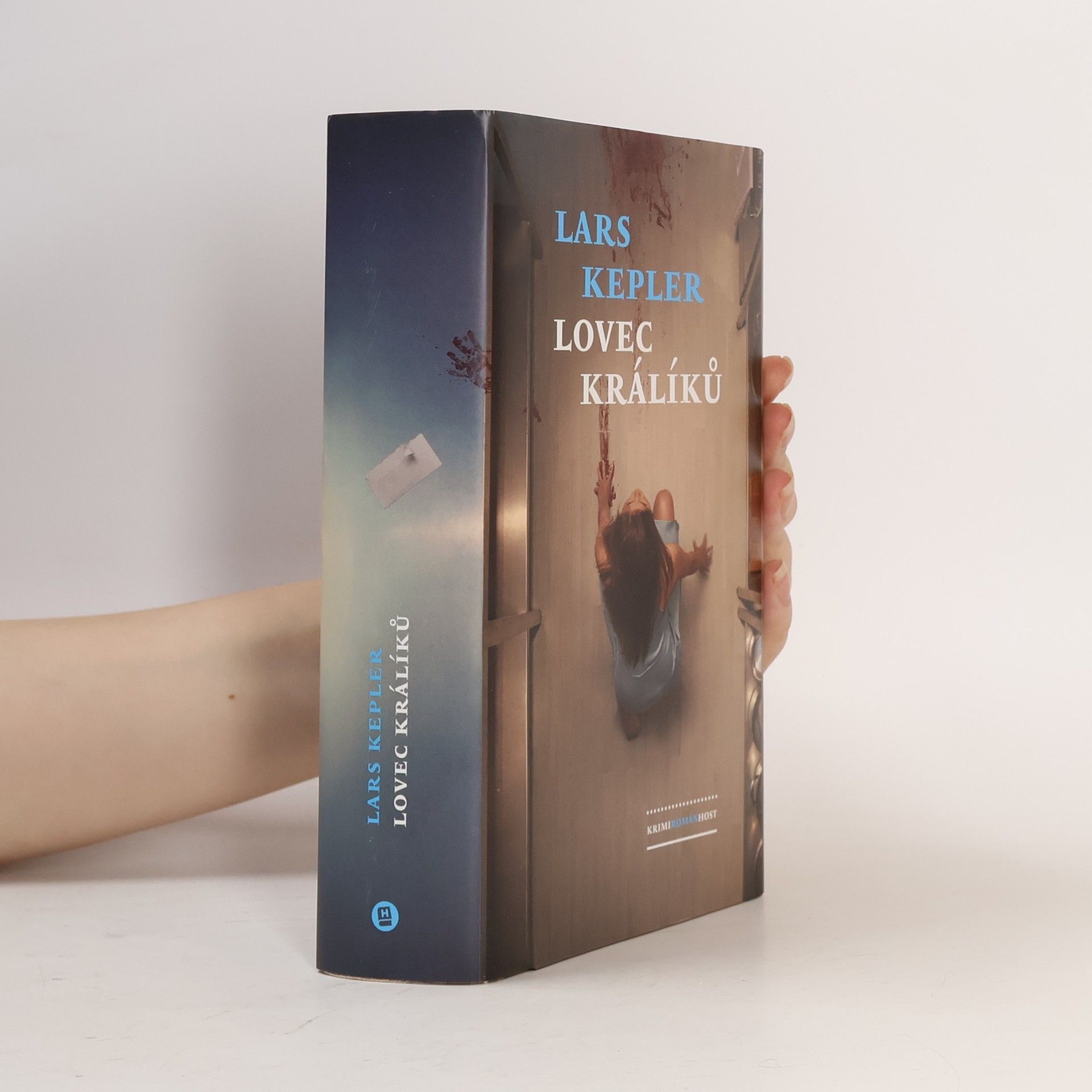 Lars Kepler Lovec králíků