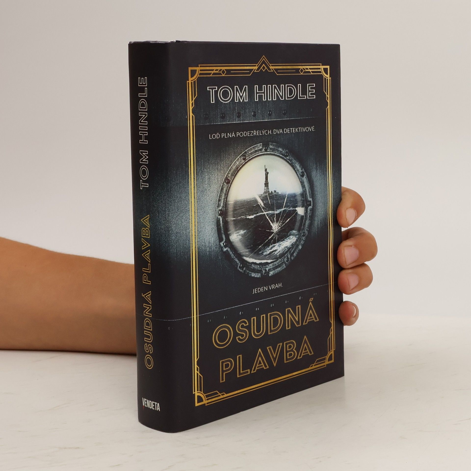 Tom Hindle Osudná plavba