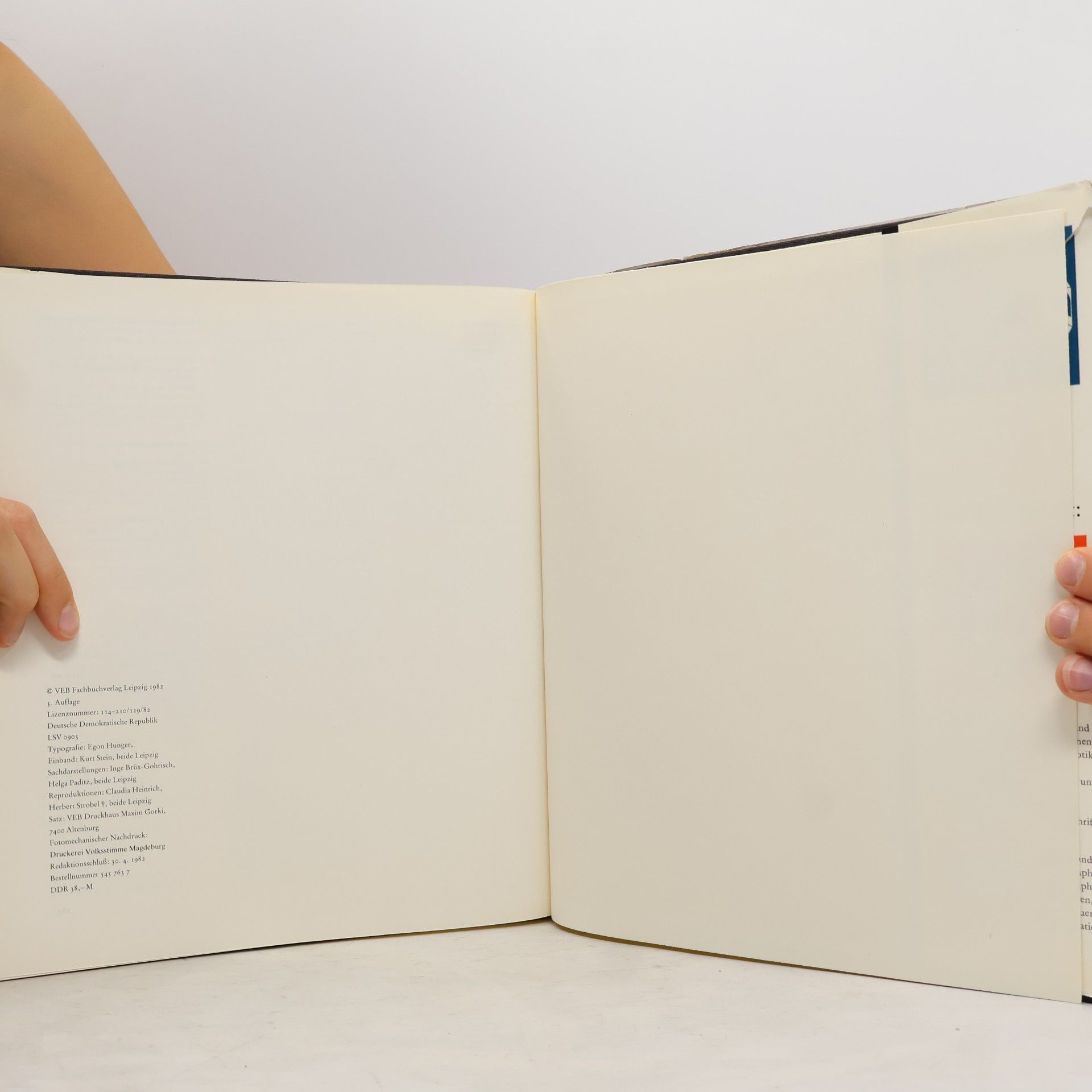 Hildegard Korger Schrift und Schreiben : ein Fachbuch für alle, die mit dem Schreiben und Zeichnen von Schriften und ihrer Anwendung zu tun haben