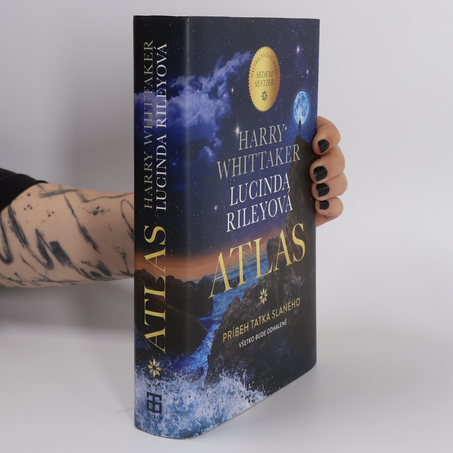 Lucinda Riley Atlas. Príbeh tatka Slaného