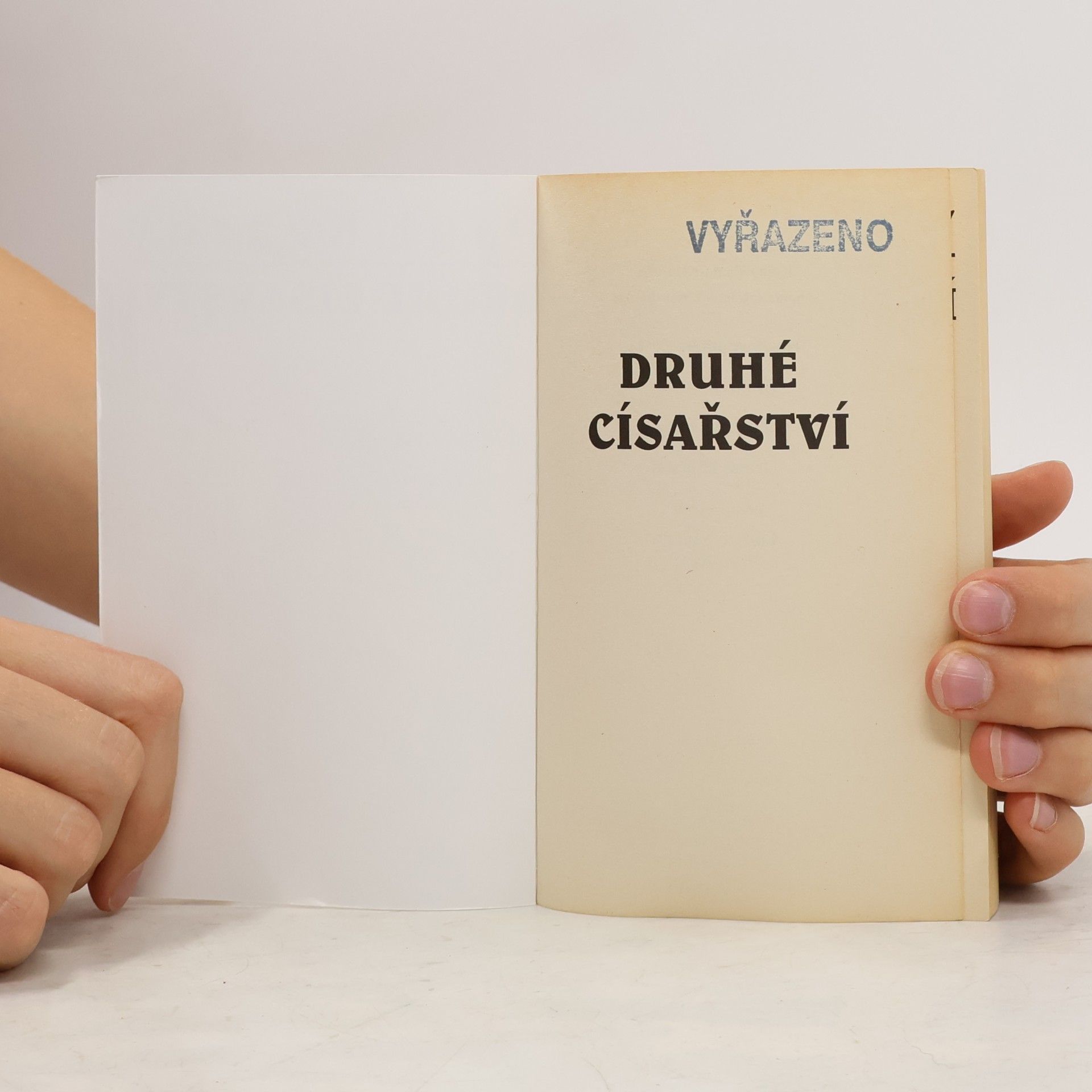 Paul Kearney Druhé císařství