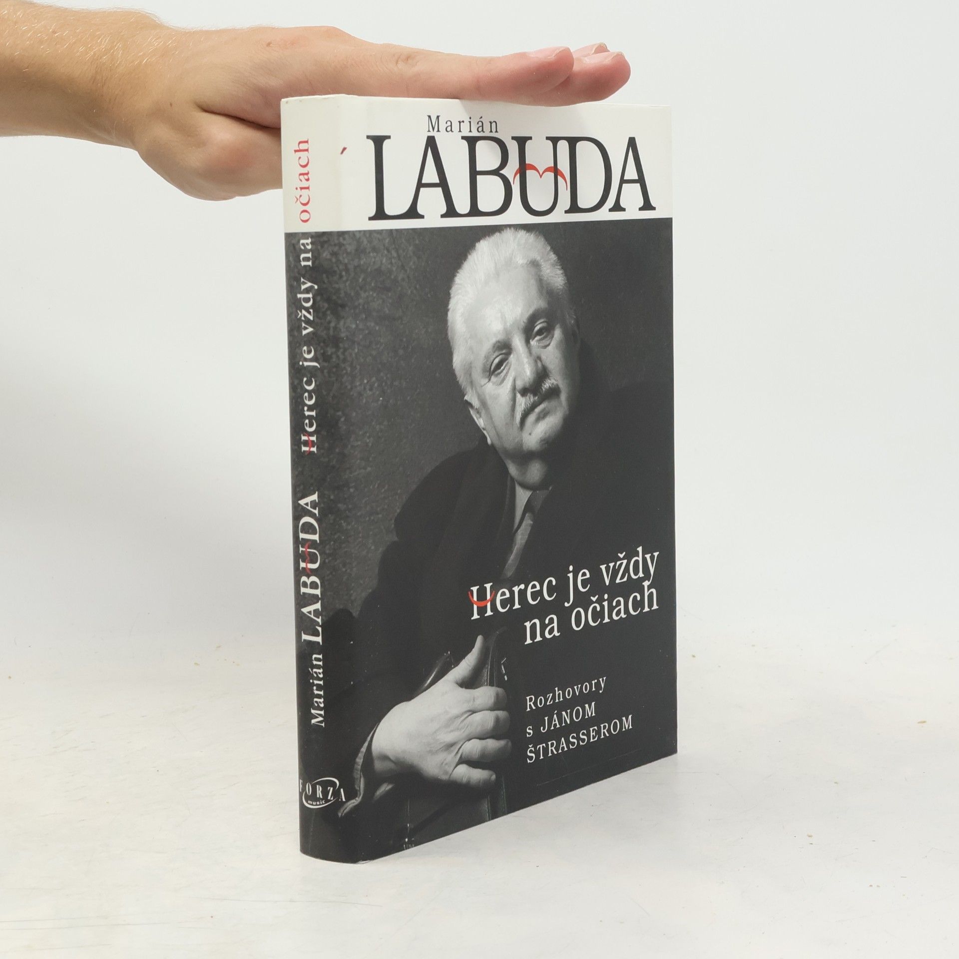 Marián Labuda Herec je vždy na očiach : rozhovory s Jánom Štrasserom