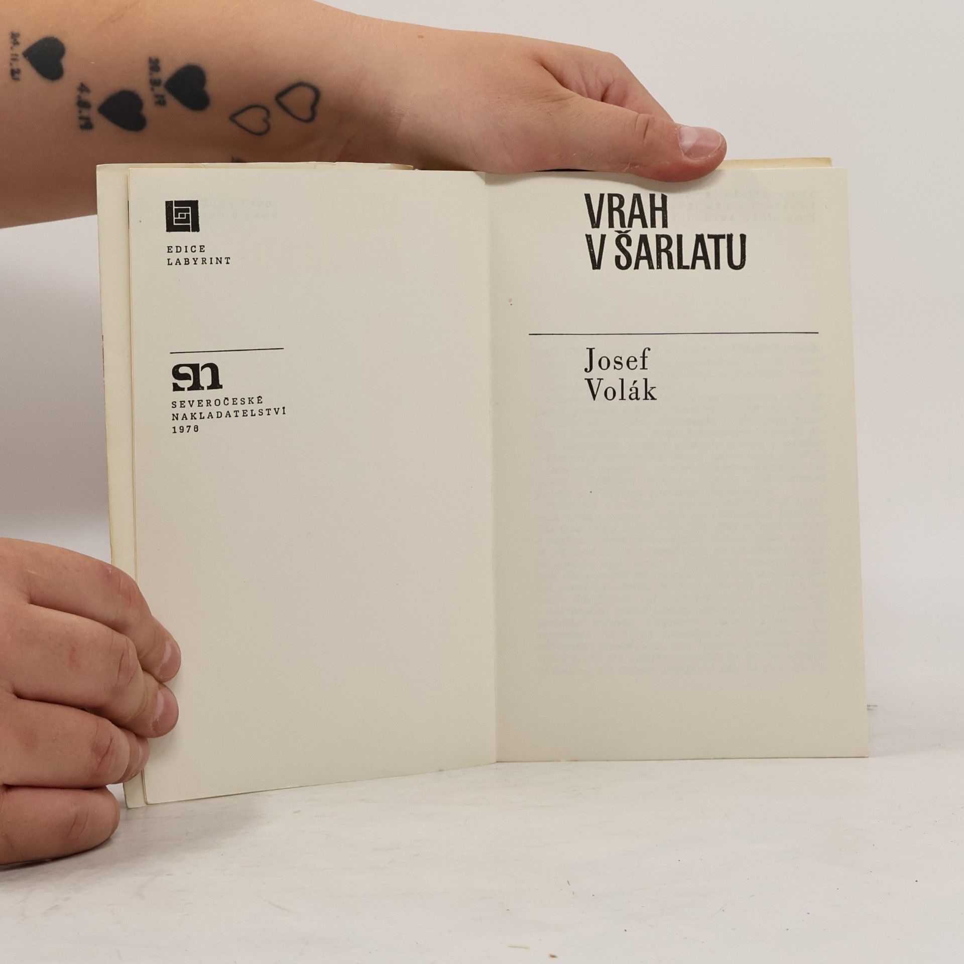 Josef Volák Vrah v šarlatu